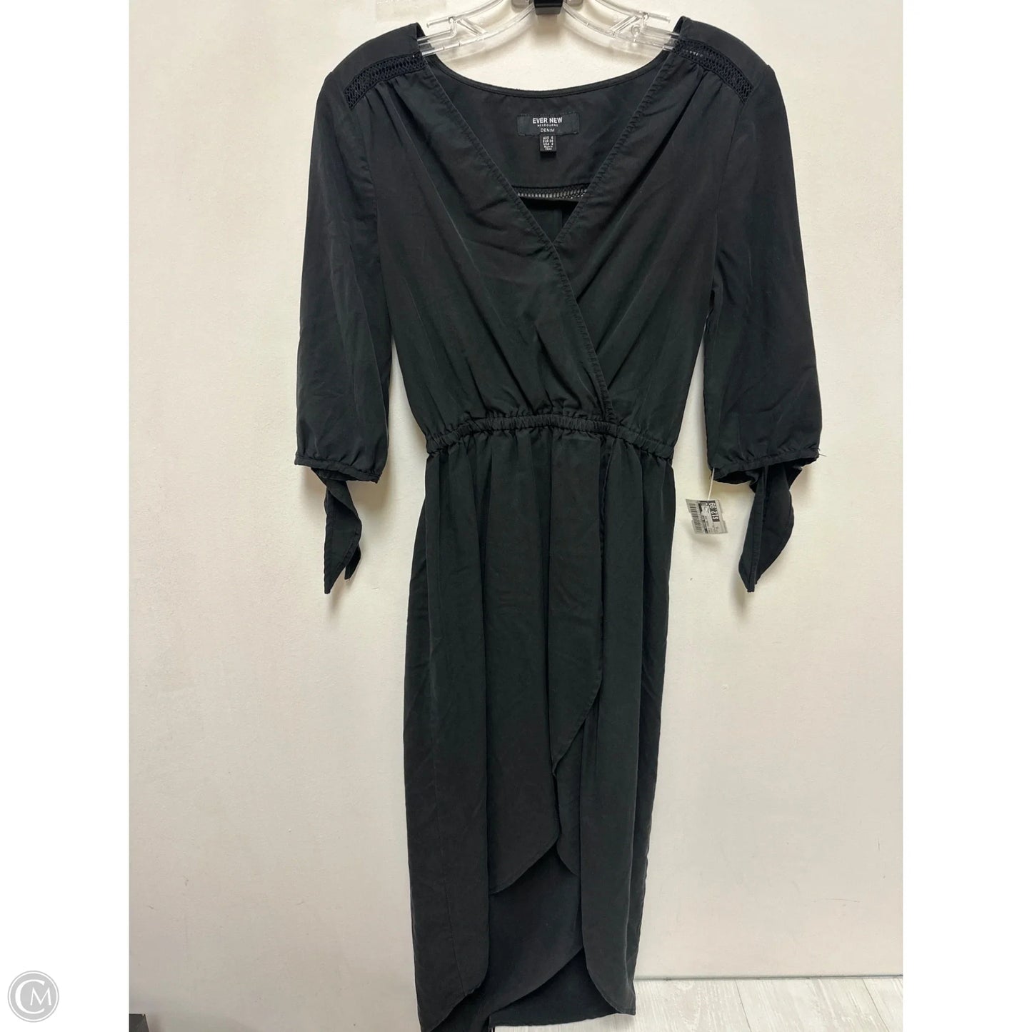 Dress Casual Midi By Clothes Mentor In Black, Size: Xs