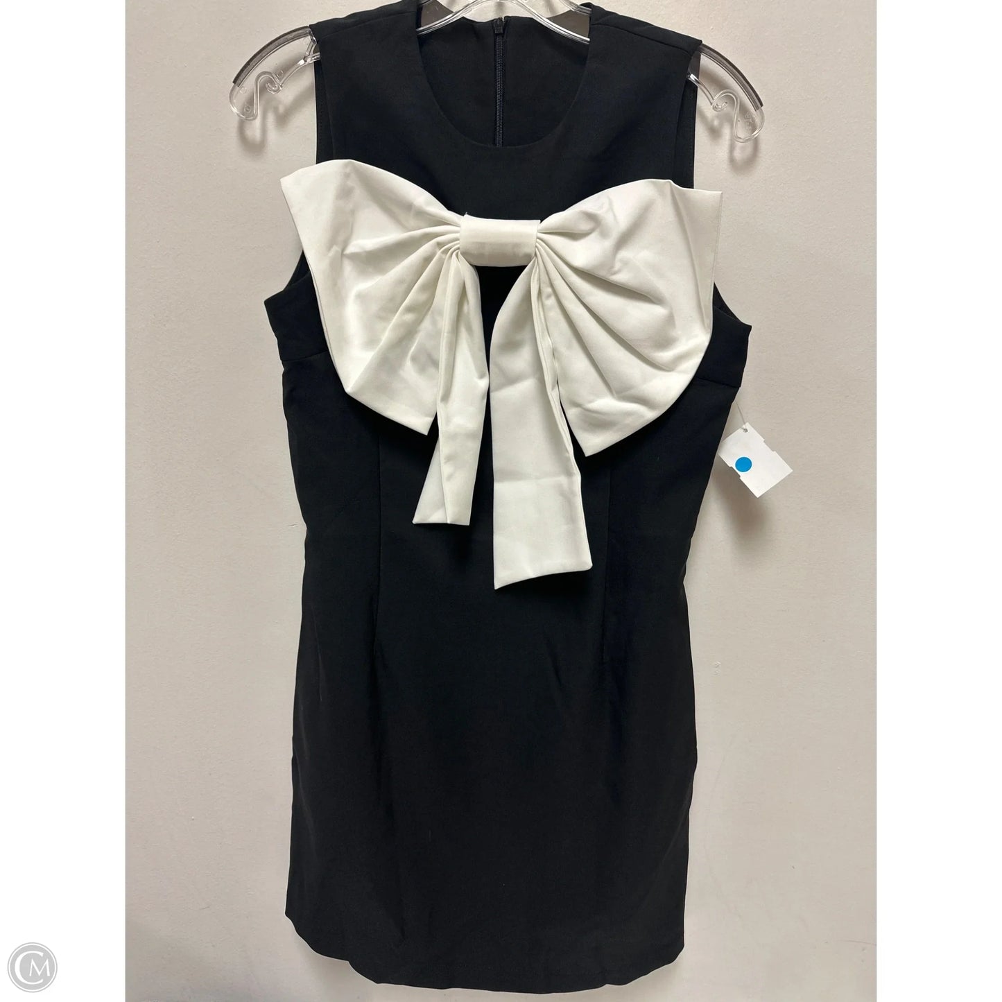 Dress Casual Midi By Clothes Mentor In Black & White, Size: M