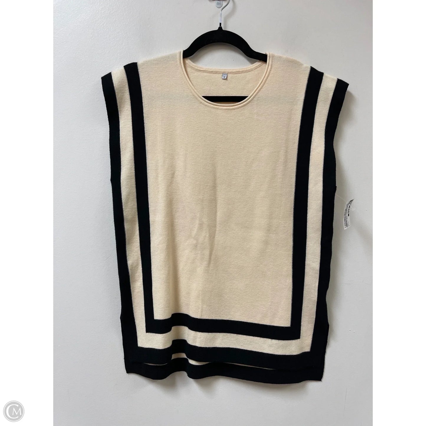 Sweater Short Sleeve By Clothes Mentor In Black & Cream, Size: S