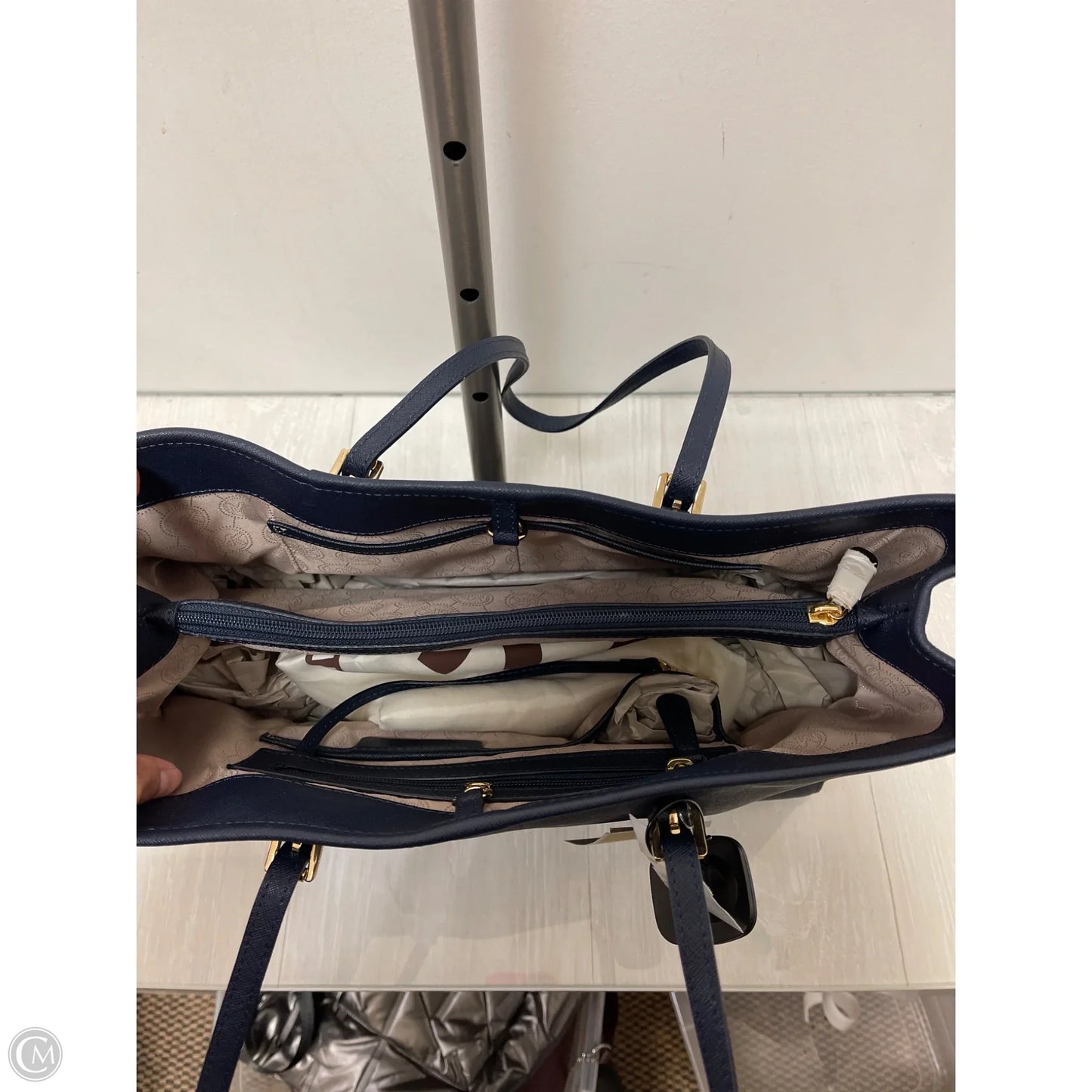 Handbag Designer By Michael Kors, Size: Medium