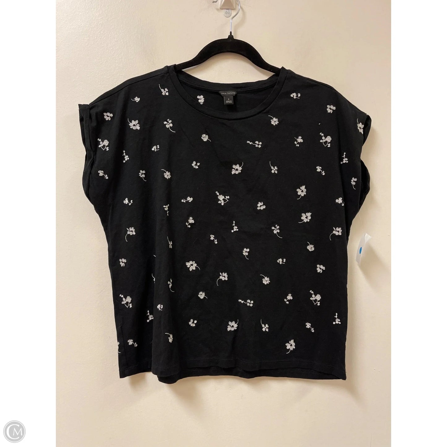 Top Short Sleeve By Ann Taylor In Black, Size: M