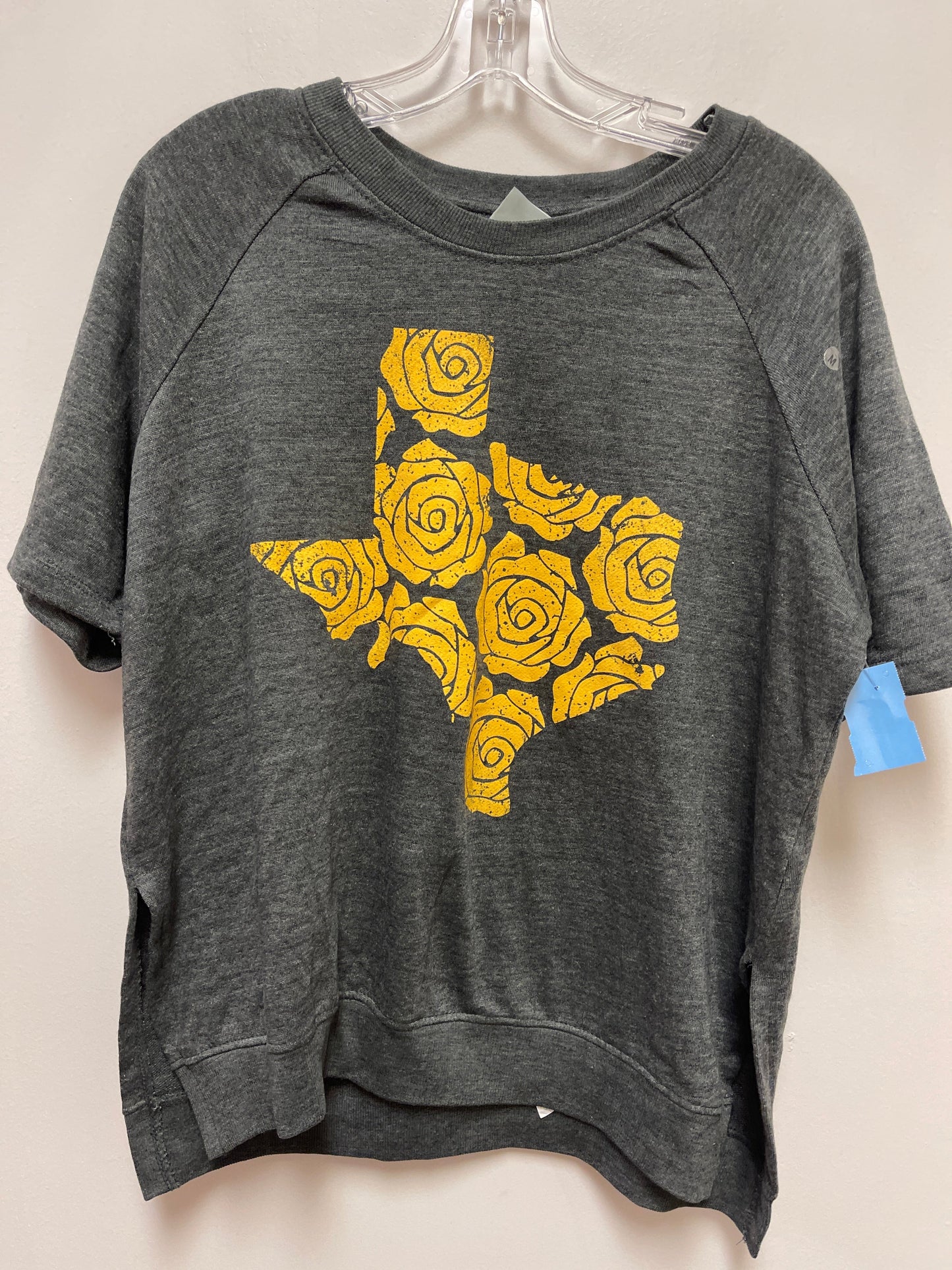 Top Short Sleeve By Clothes Mentor In Grey, Size: M