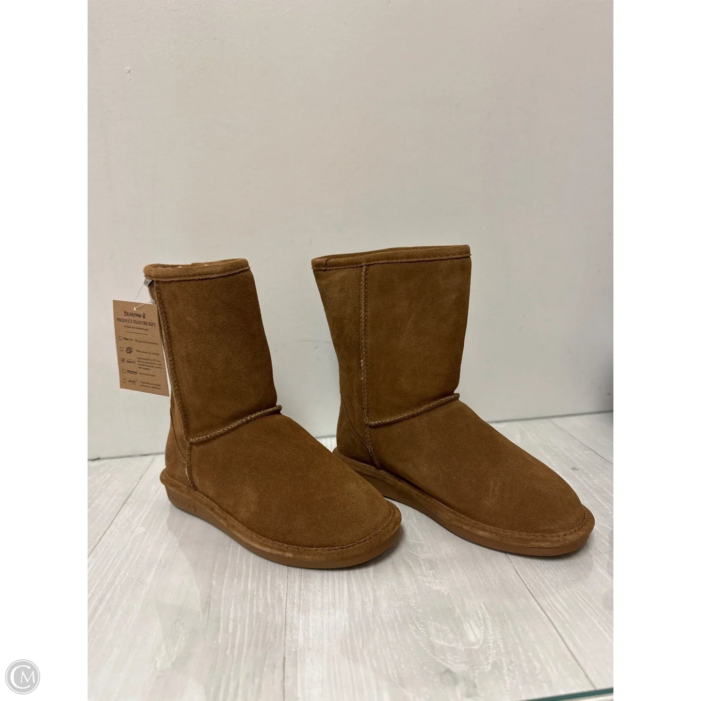 Boots Snow By Bearpaw In Brown, Size: 7