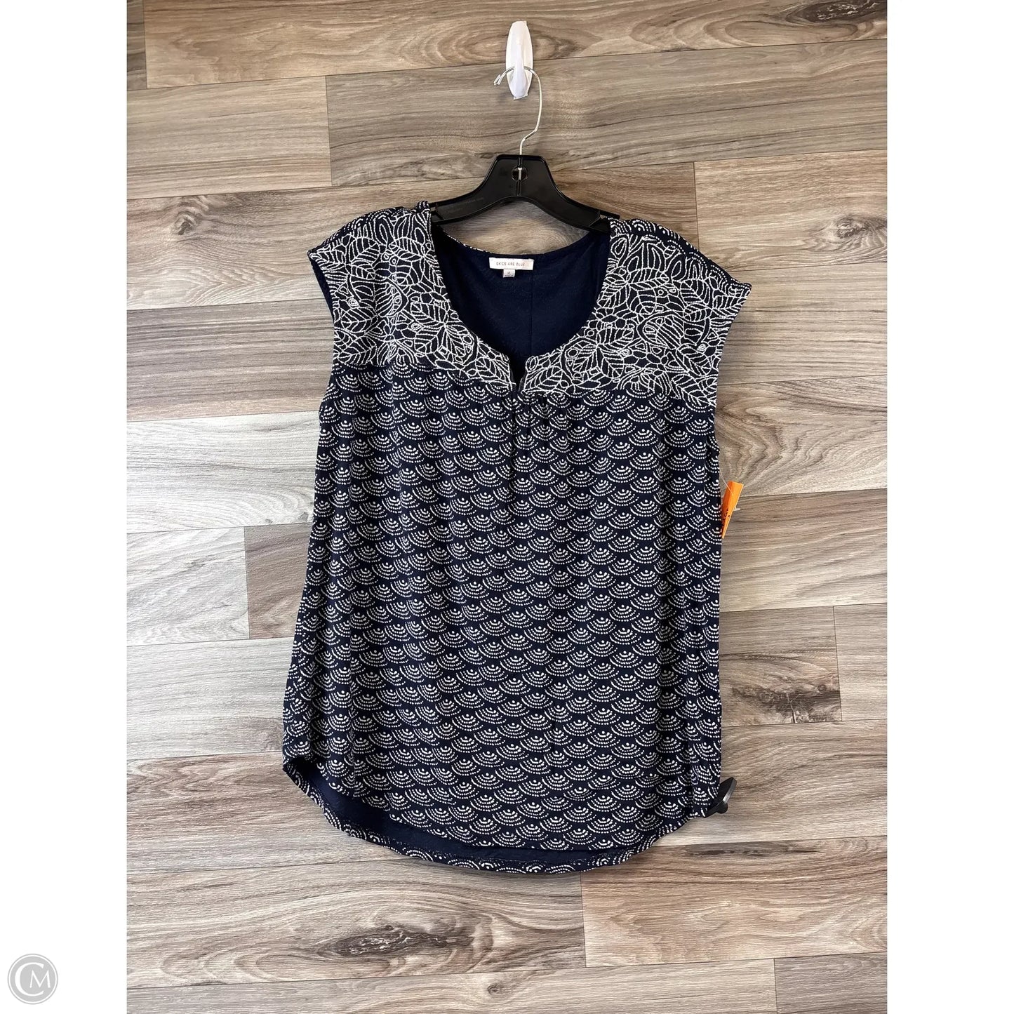 Top Short Sleeve Basic By Skies Are Blue In Blue & White, Size: Xl