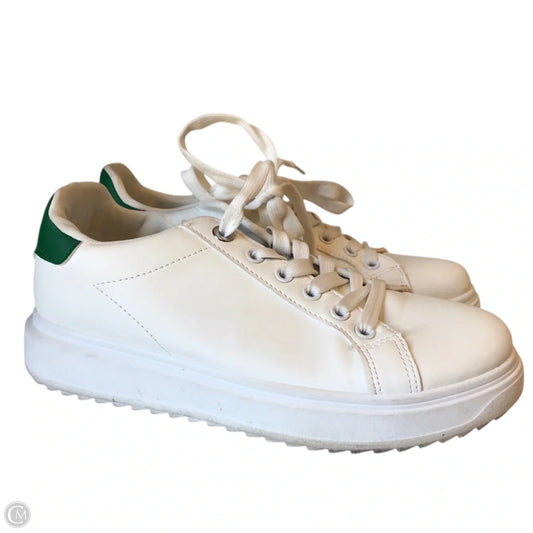 Shoes Sneakers By Madden Girl In White, Size: 9
