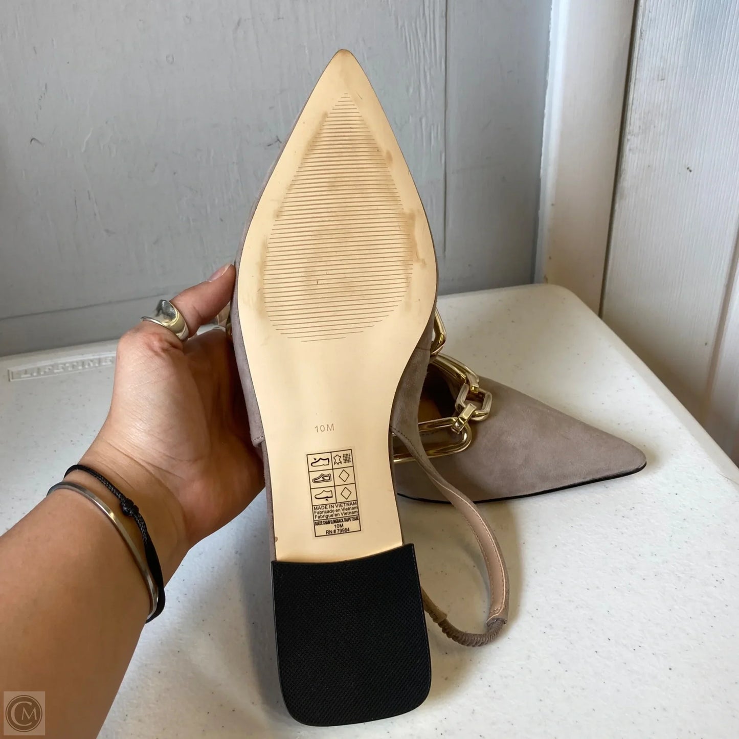 Shoes Flats By White House Black Market In Tan, Size: 10