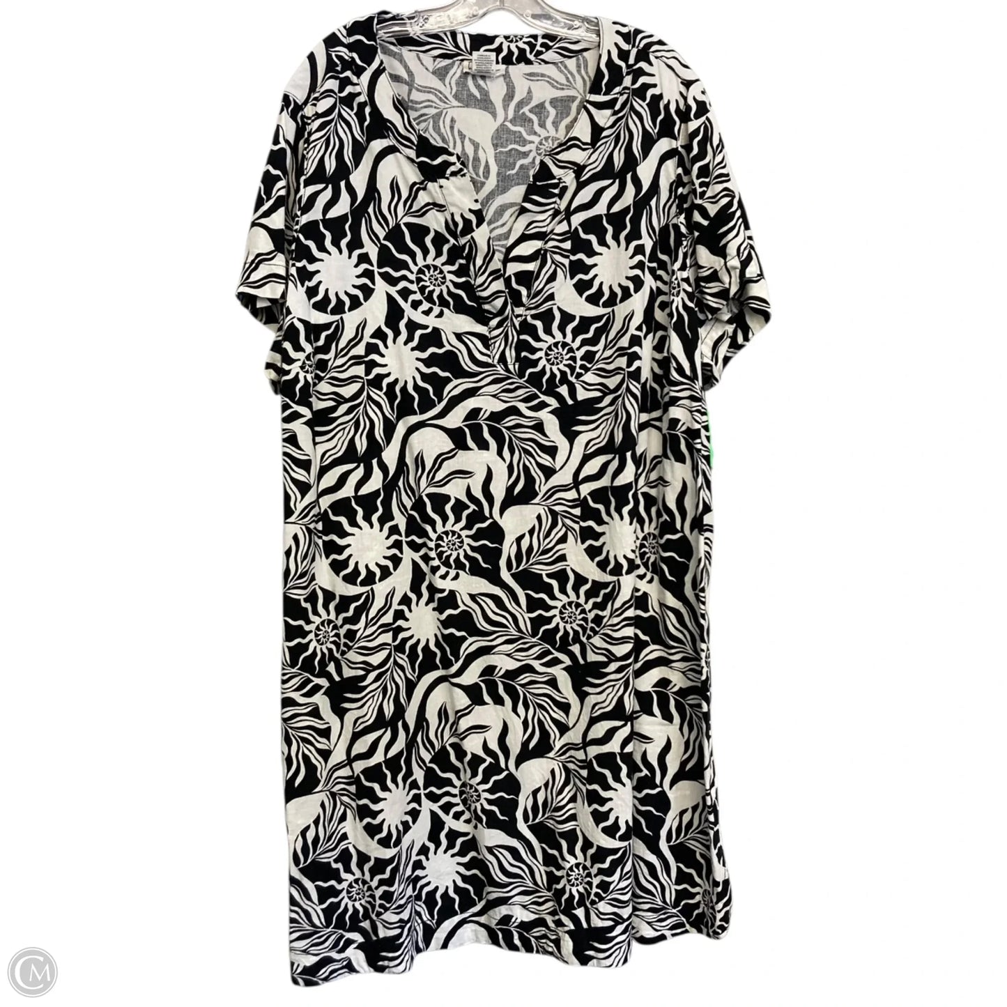 Dress Casual Short By Nicole Miller In Black & White, Size: 3x