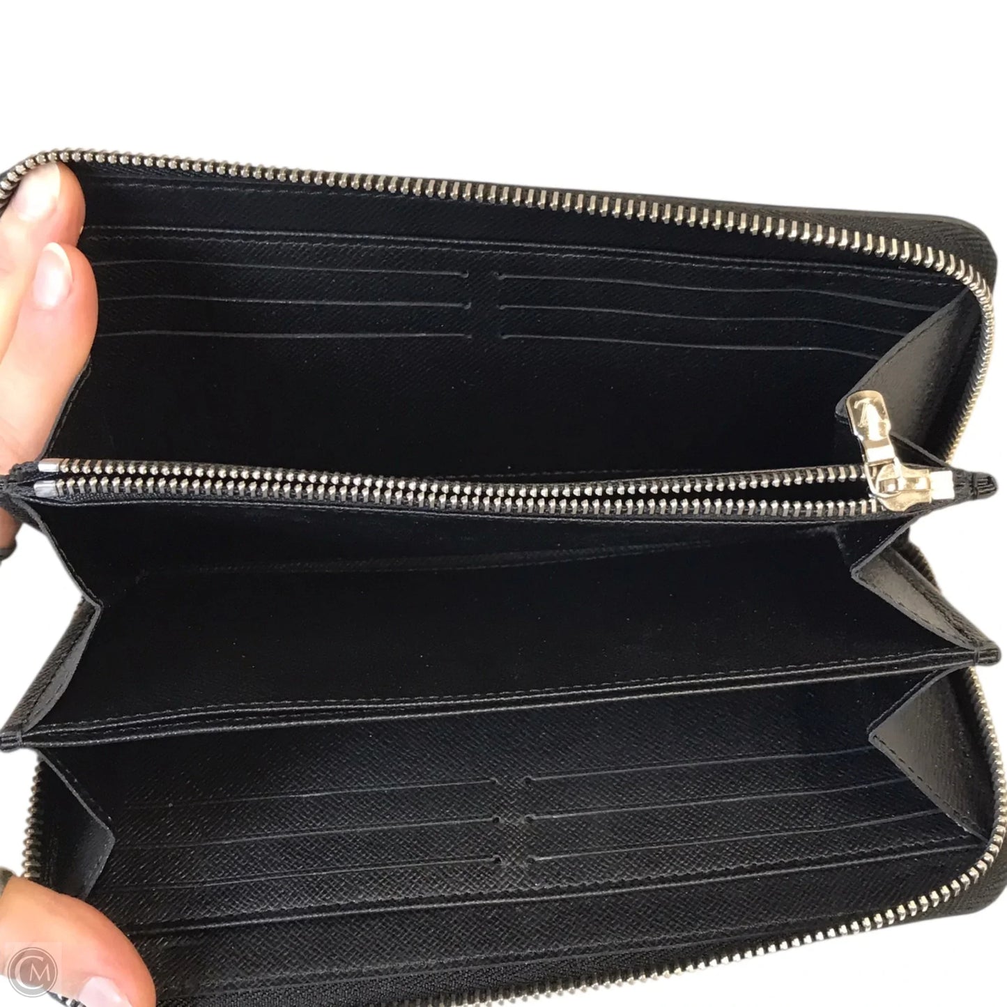 Wallet Luxury Designer By Louis Vuitton, Size: Medium