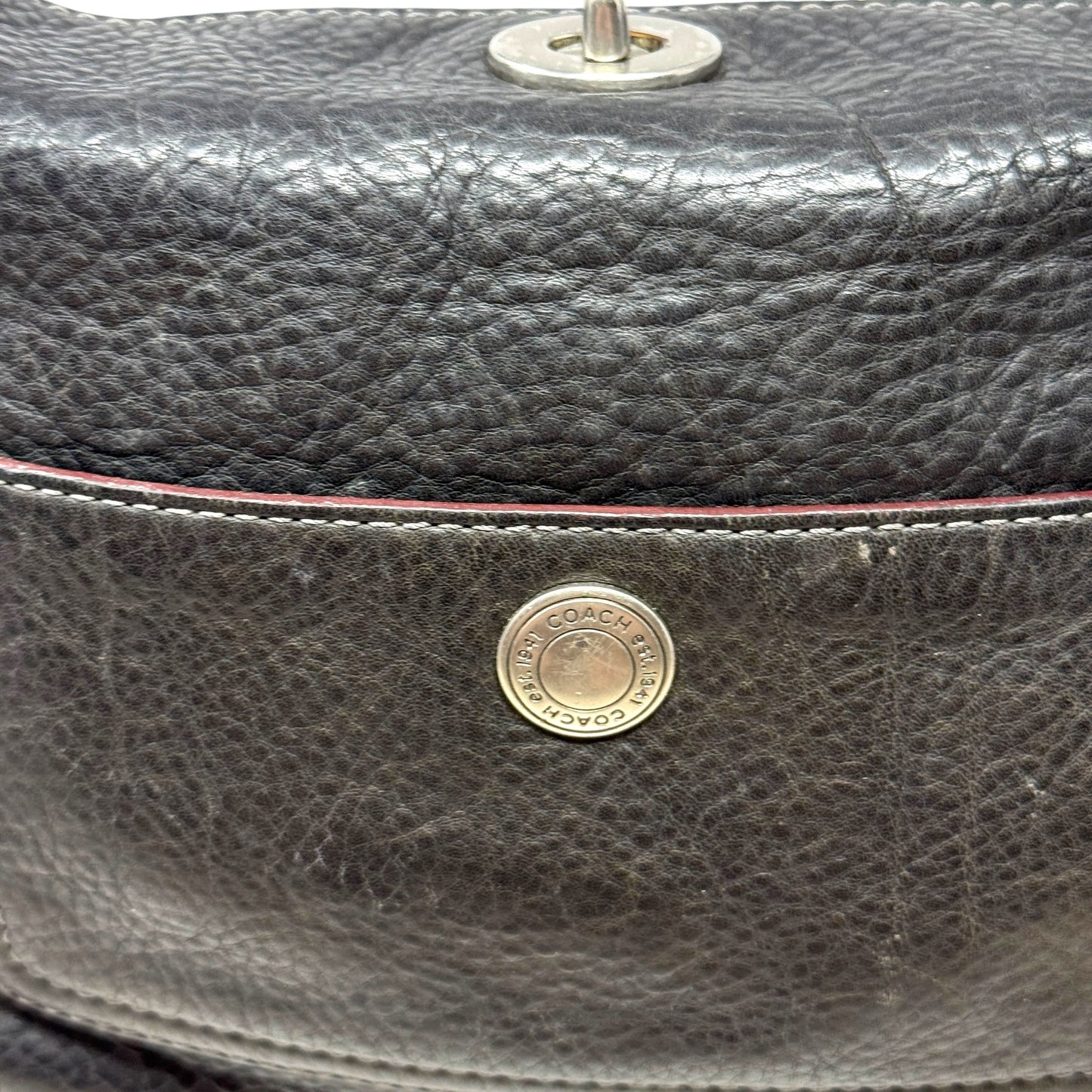 Chelsea Pebbled Leather Turnlock Hobo Designer By Coach, Size: Medium
