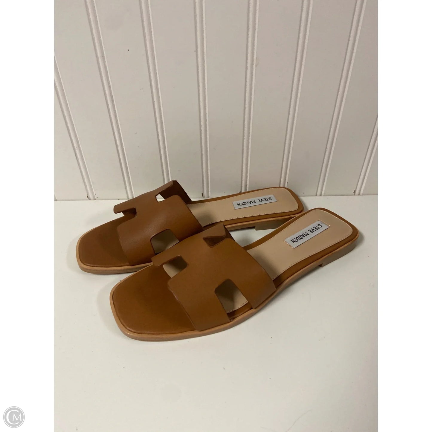 Sandals Flats By Steve Madden In Tan, Size: 9.5