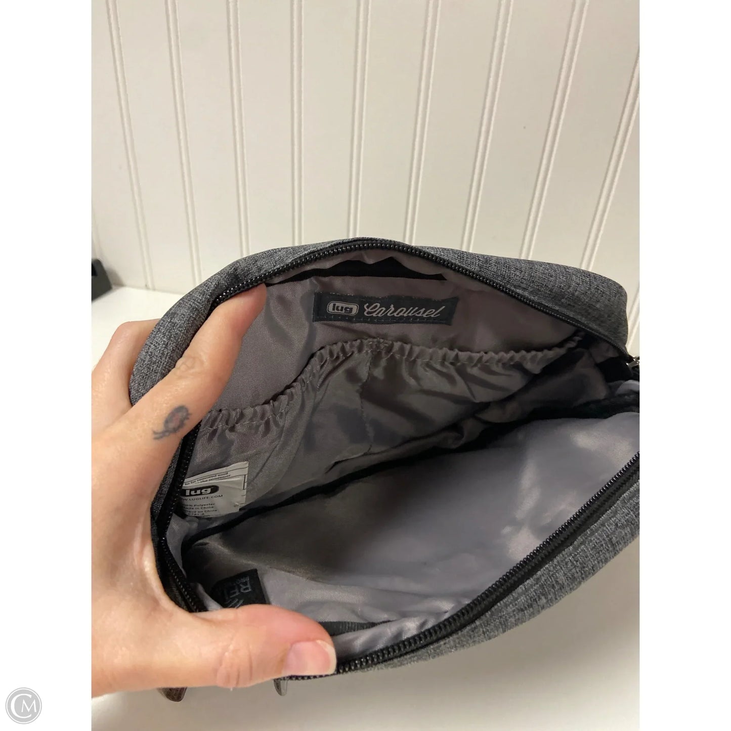 Handbag By Lug, Size: Medium