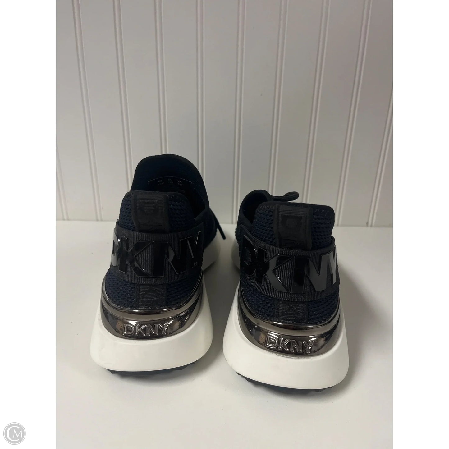 Shoes Sneakers By Dkny In Black, Size: 8.5