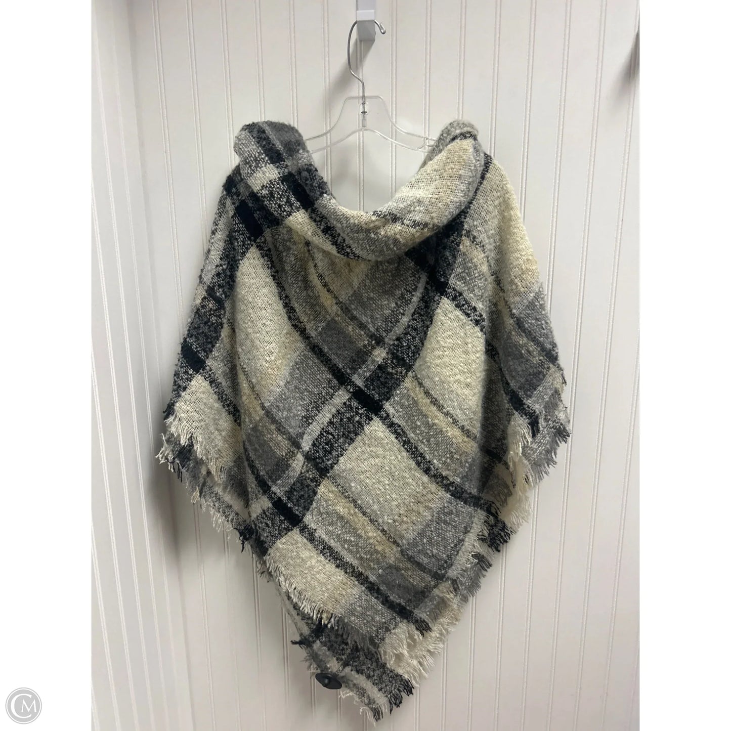 Shawl By Clothes Mentor In Plaid Pattern, Size: Osfm