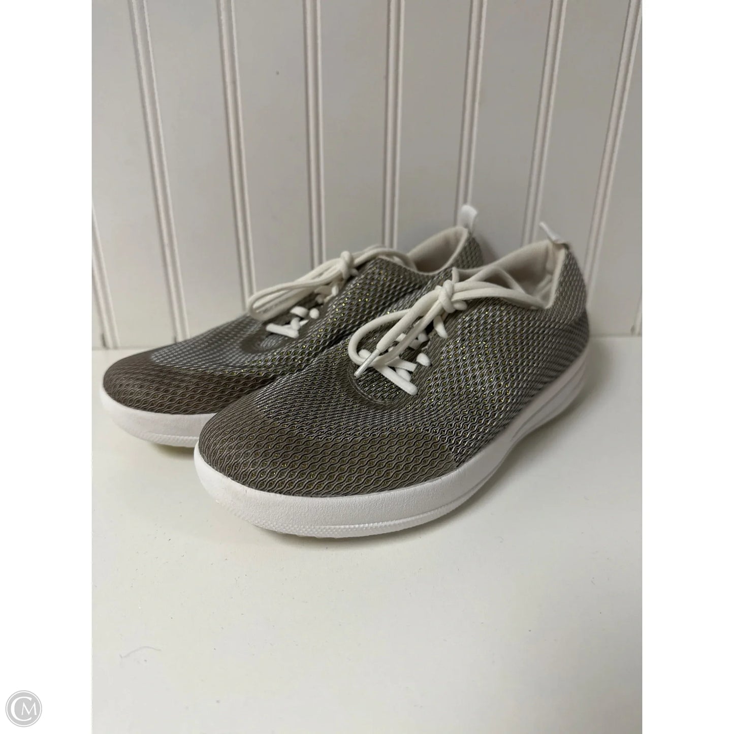 Shoes Sneakers By Fitflop In Bronze, Size: 6.5