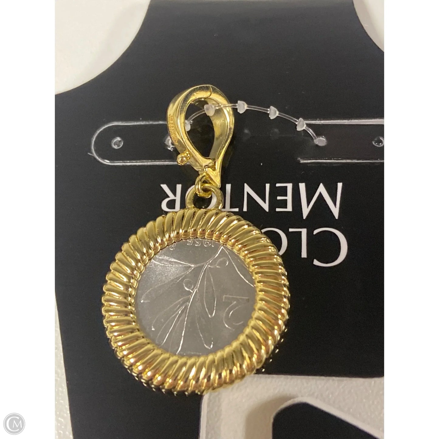 Necklace Pendant By Clothes Mentor