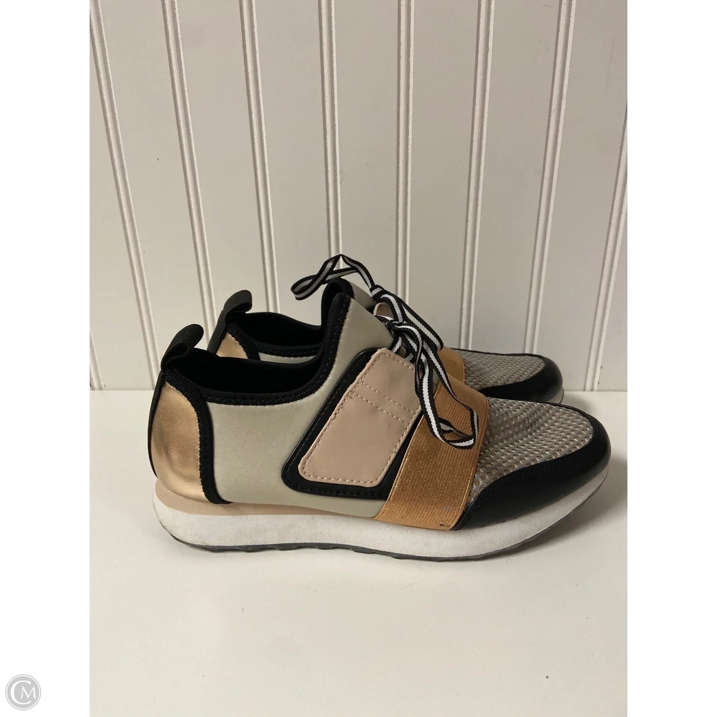 Shoes Sneakers By Mossimo In Rose Gold, Size: 6.5