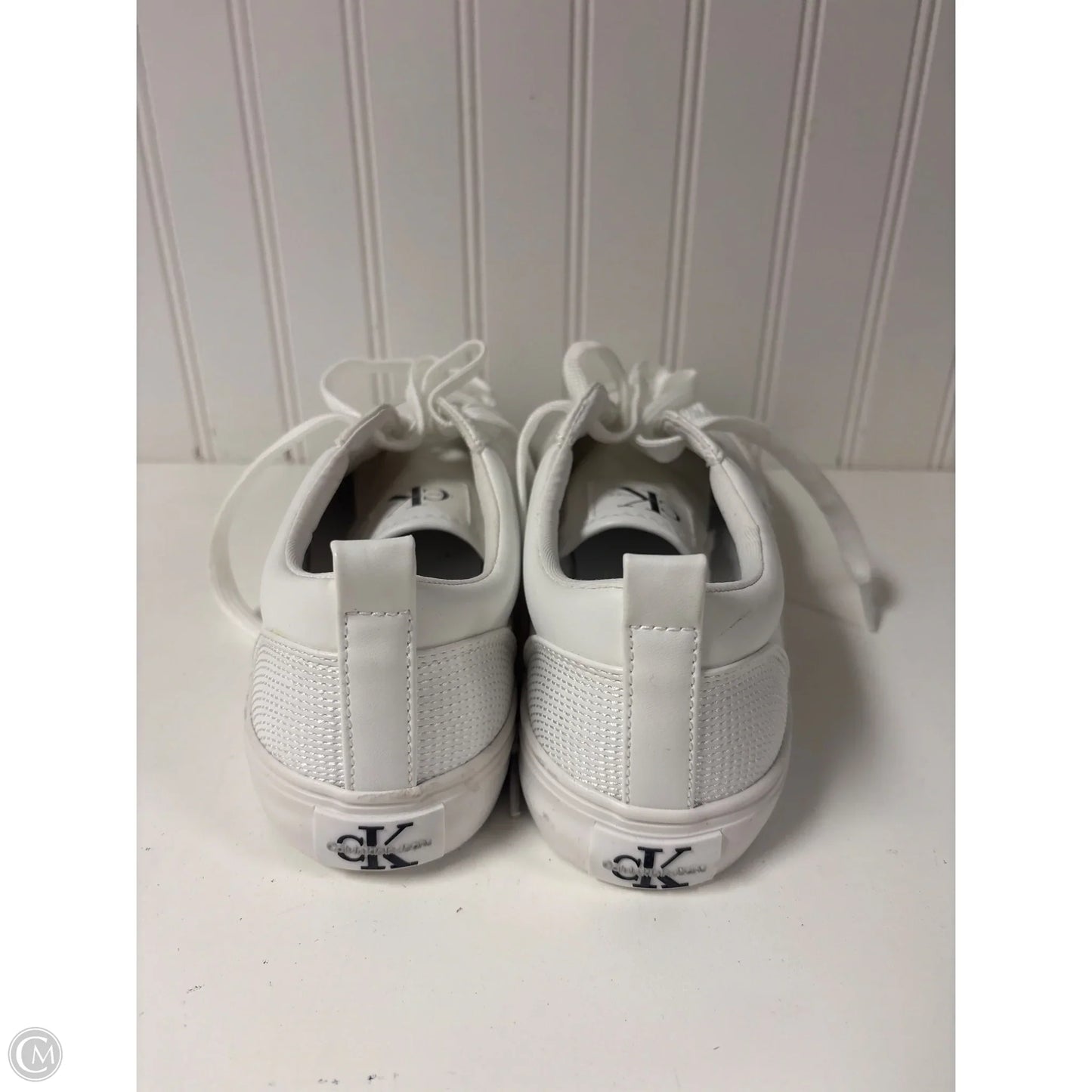 Shoes Sneakers By Calvin Klein In White, Size: 10