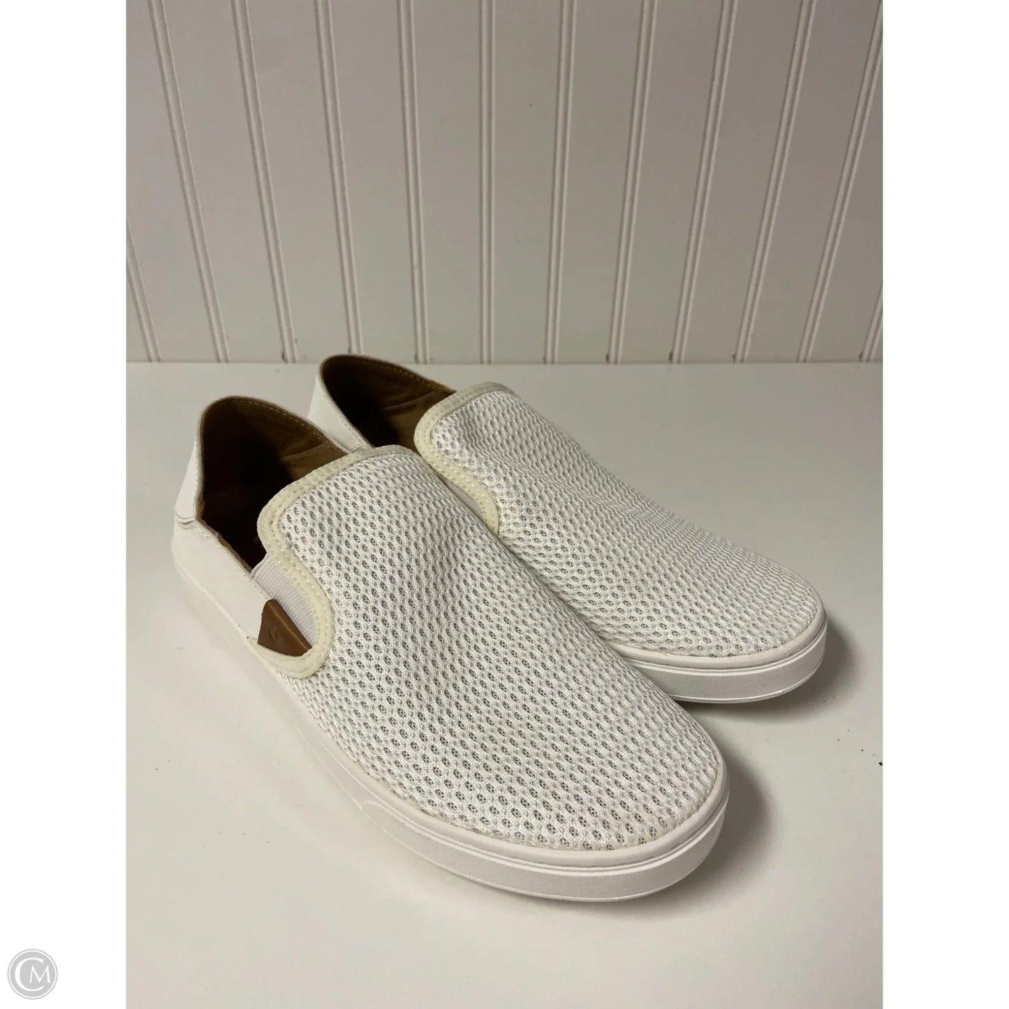 Shoes Flats By Olukai In White, Size: 10