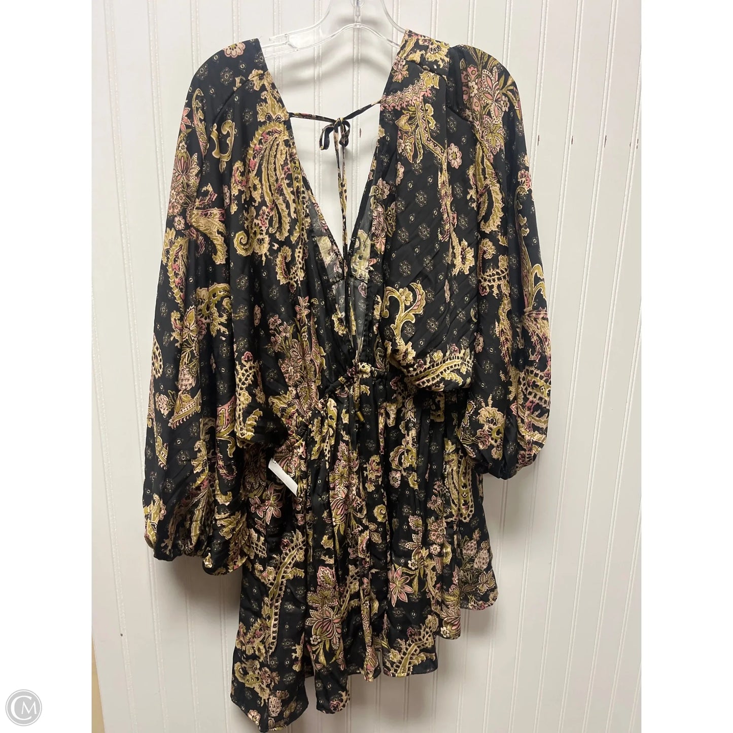 Dress Casual Short By Free People In Black & Cream, Size: S