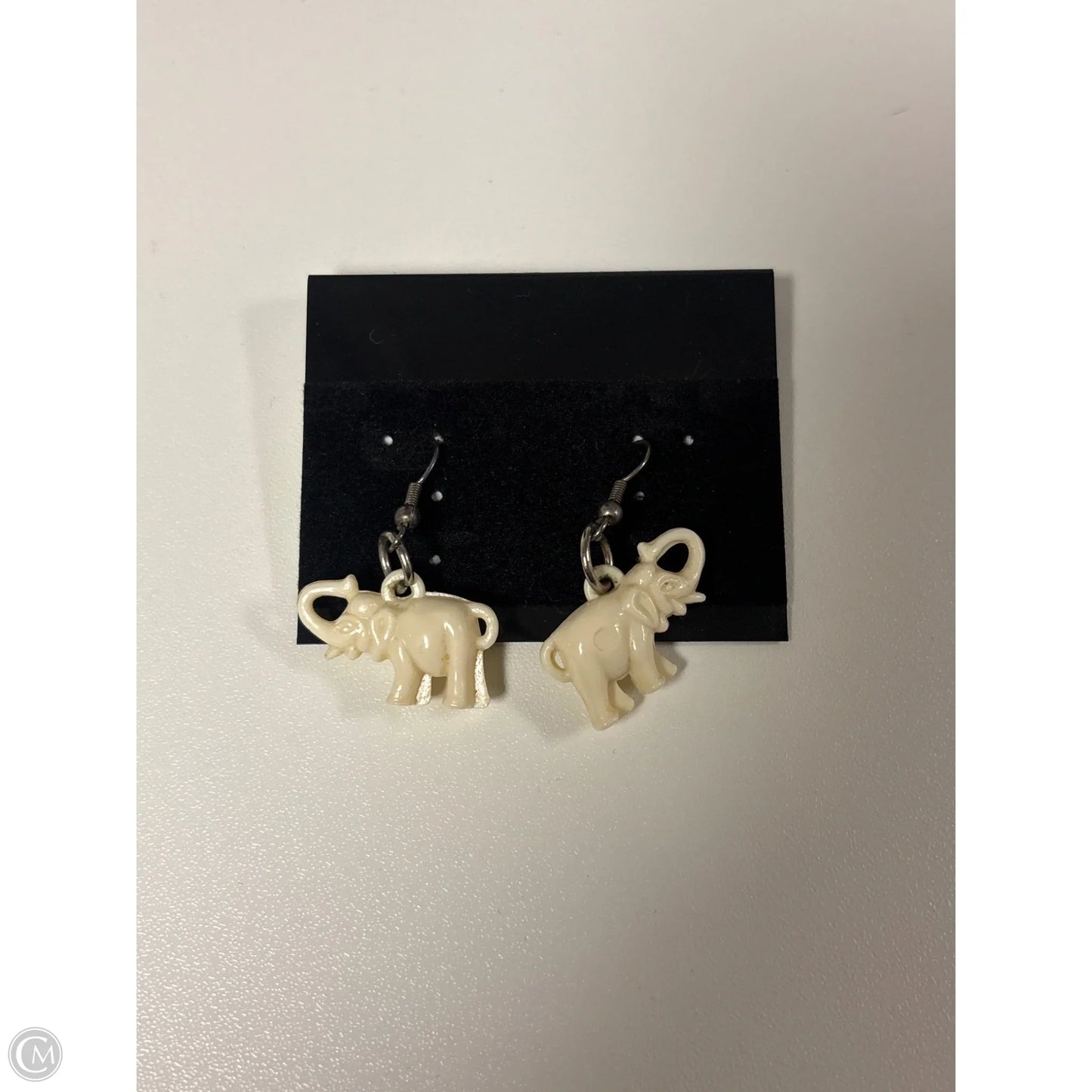 Earrings Dangle/drop By Clothes Mentor