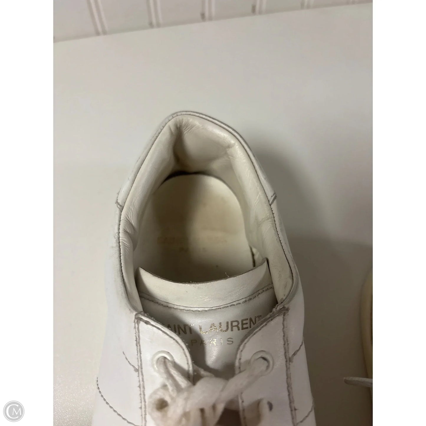 Shoes Luxury Designer By Yves Saint Laurent In White, Size: 7