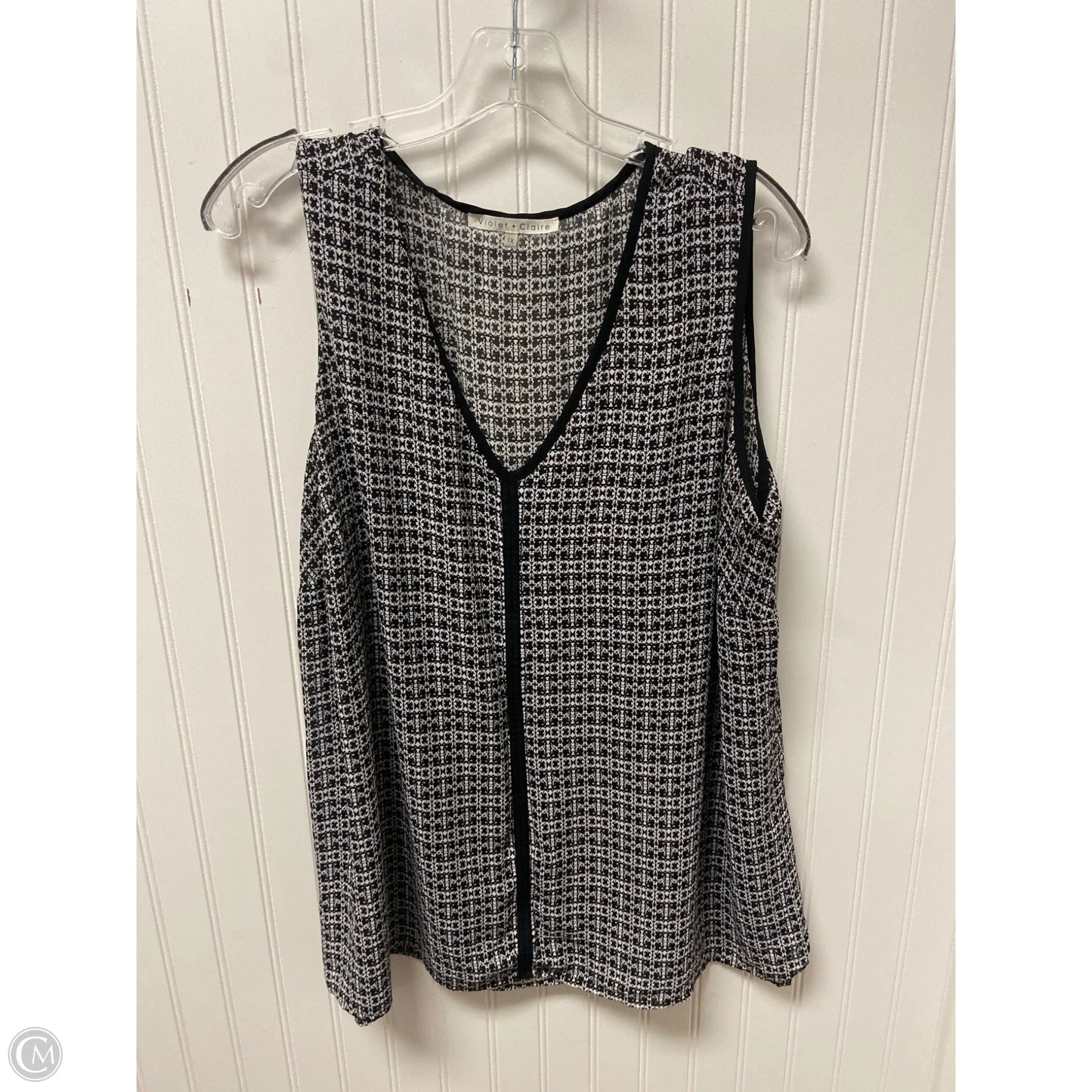 Top Sleeveless By Violet And Claire In Black & White, Size: 1x