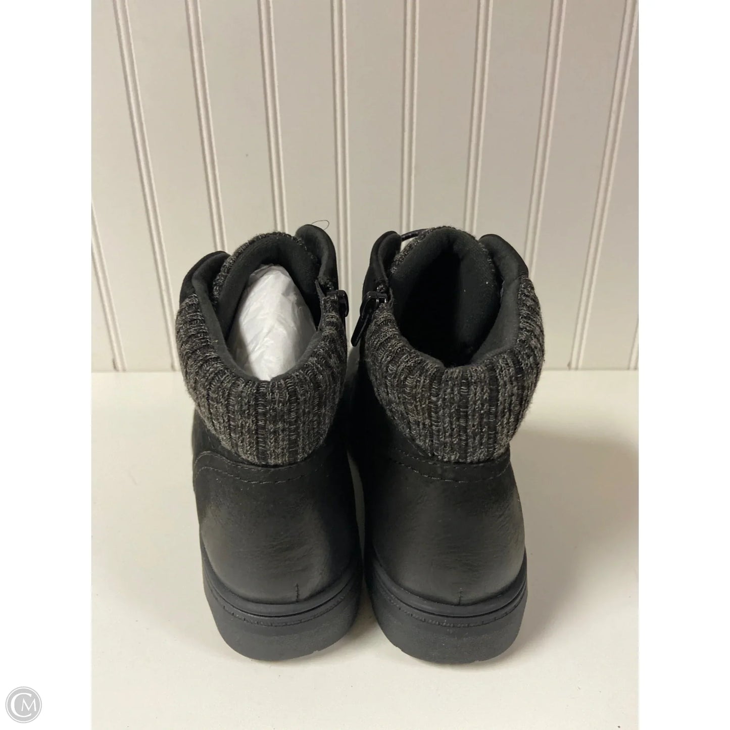Boots Ankle Flats By Clarks In Black, Size: 10