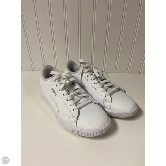 Shoes Sneakers By Puma In White, Size: 7
