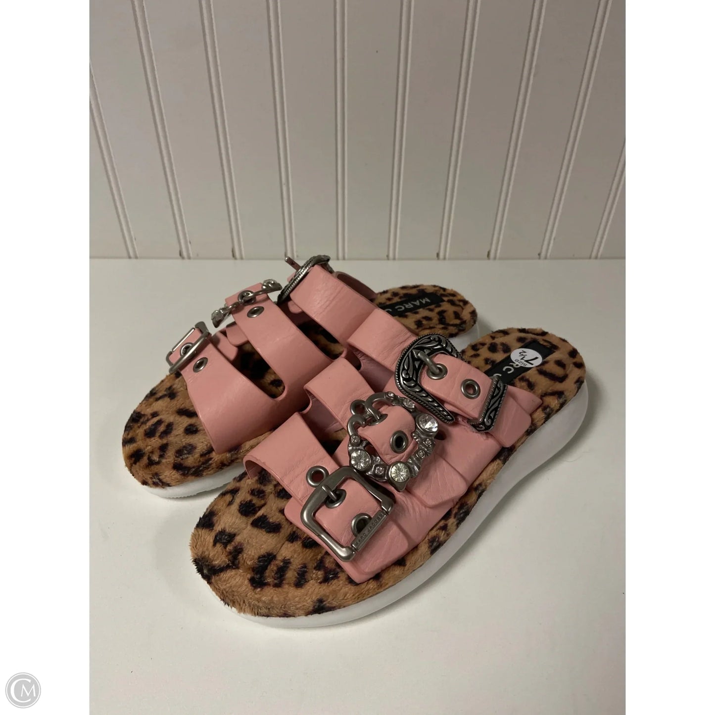 Sandals Luxury Designer By Marc Jacobs In Animal Print, Size: 7.5