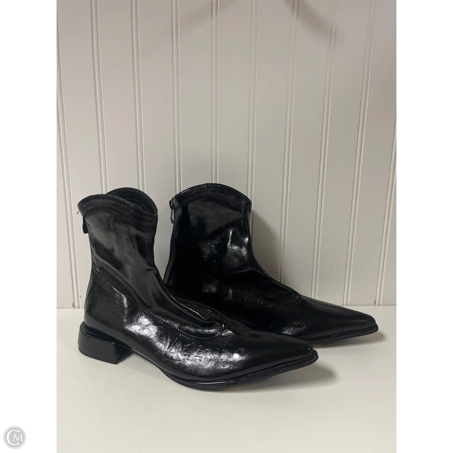 Boots Ankle Heels By Clothes Mentor In Black, Size: 7.5