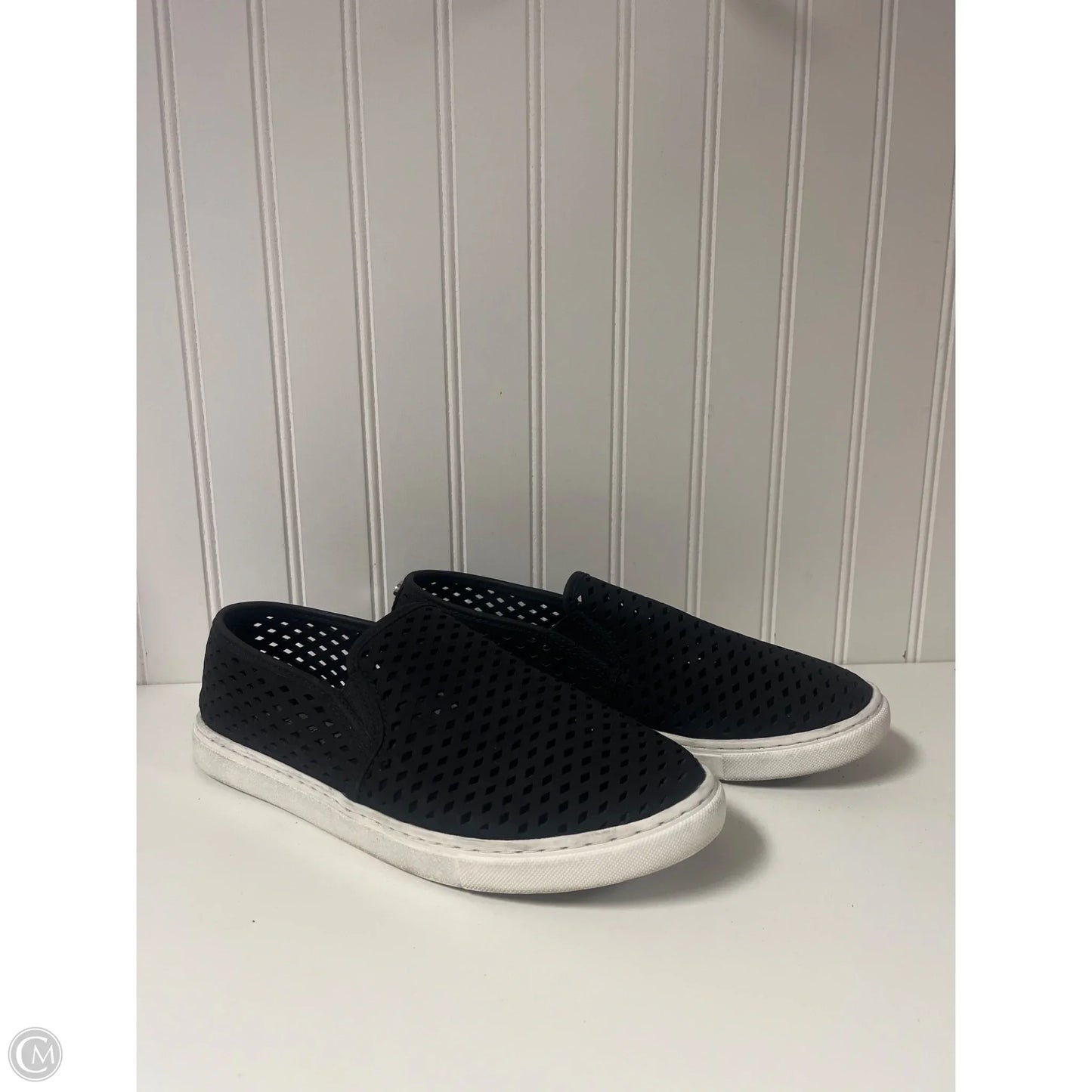 Shoes Sneakers By Steve Madden In Black, Size: 11