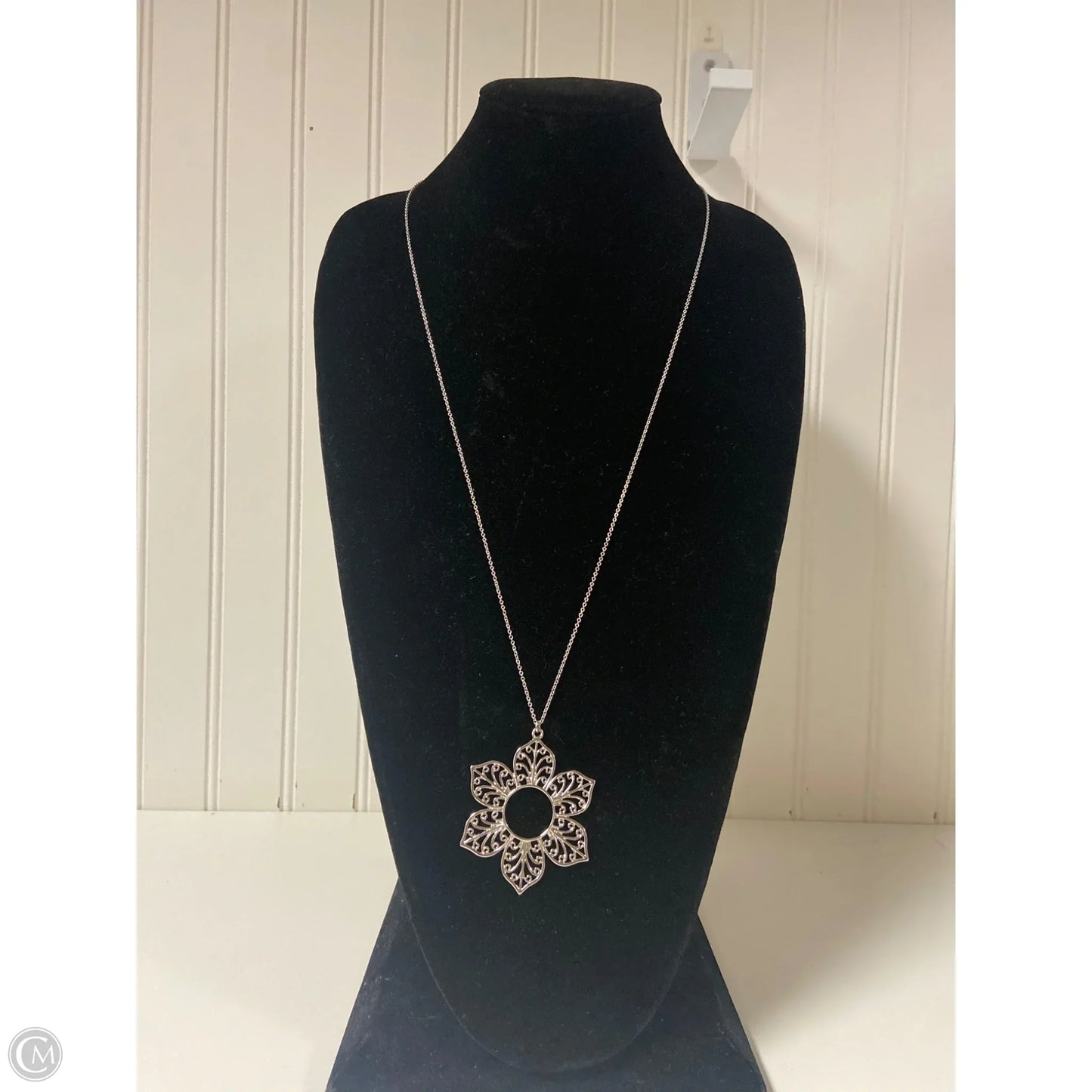 Necklace Other By Clothes Mentor