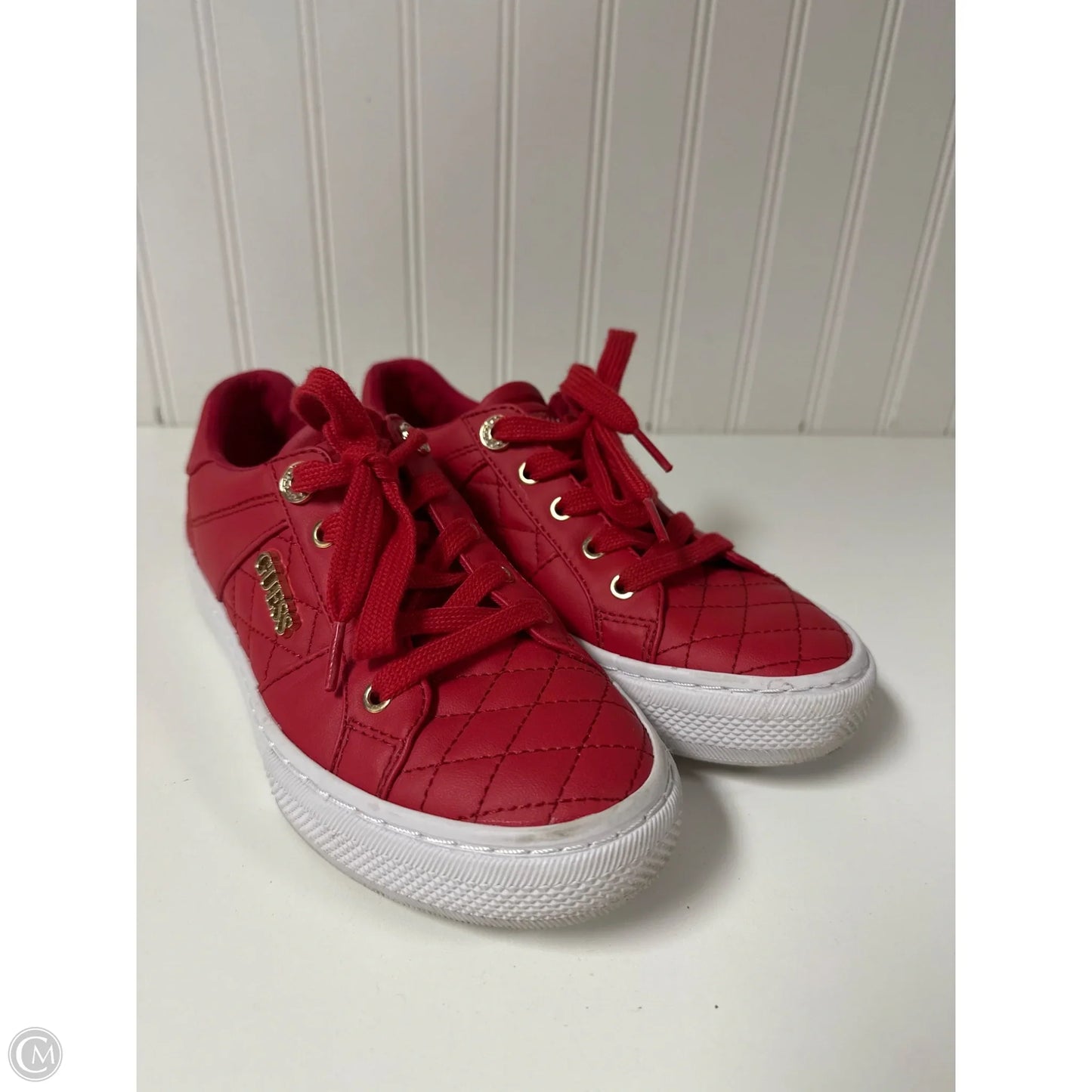 Shoes Sneakers By Guess In Red, Size: 5.5