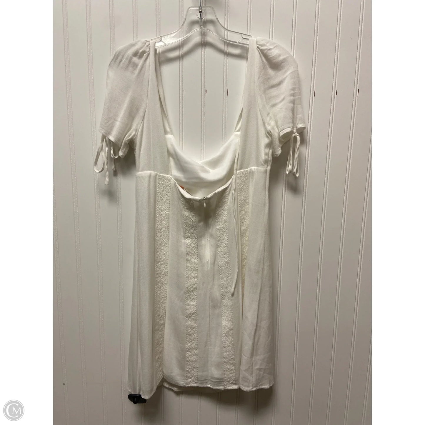 Dress Casual Short By Gianni Bini In White, Size: M