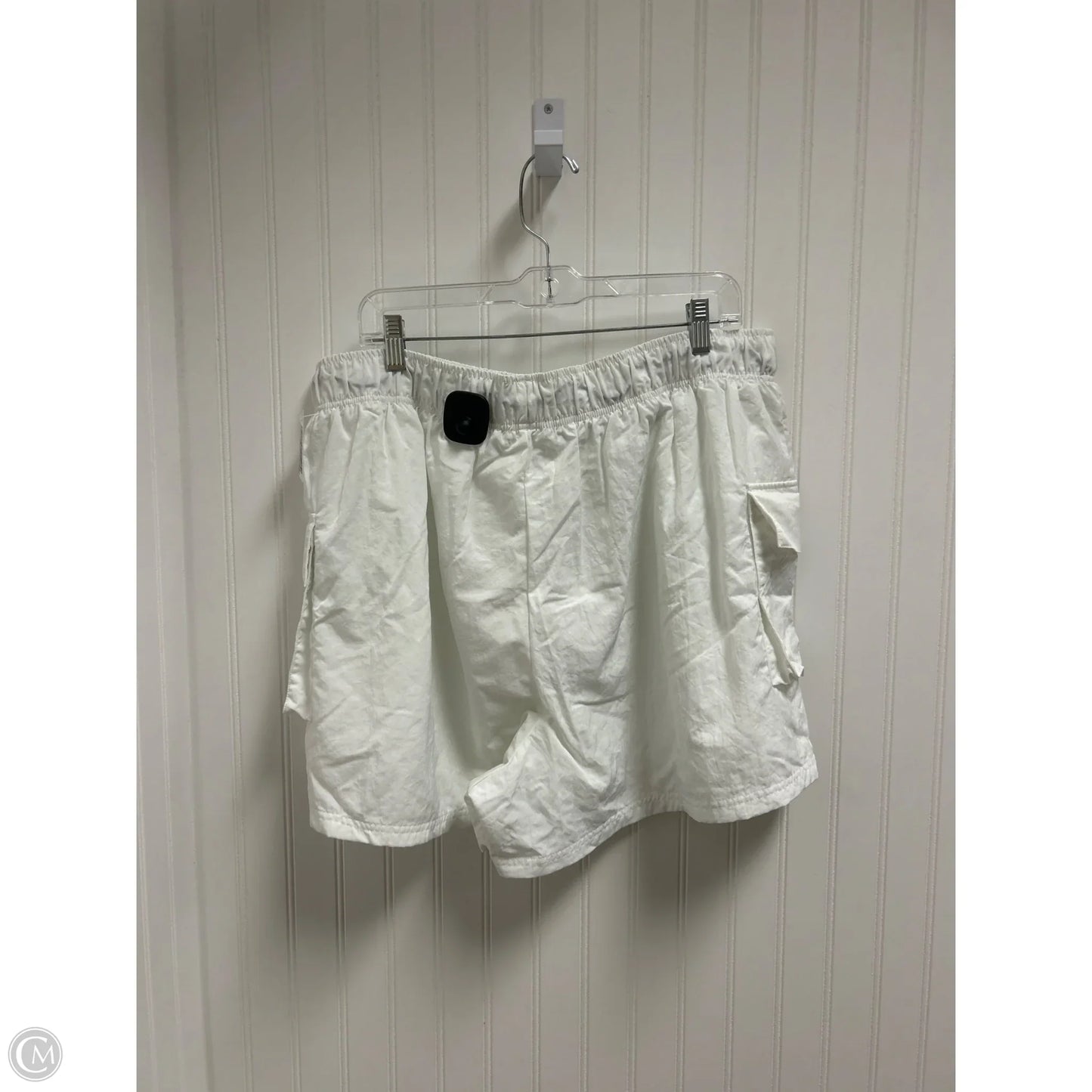 Athletic Shorts By Nike In White, Size: 2x