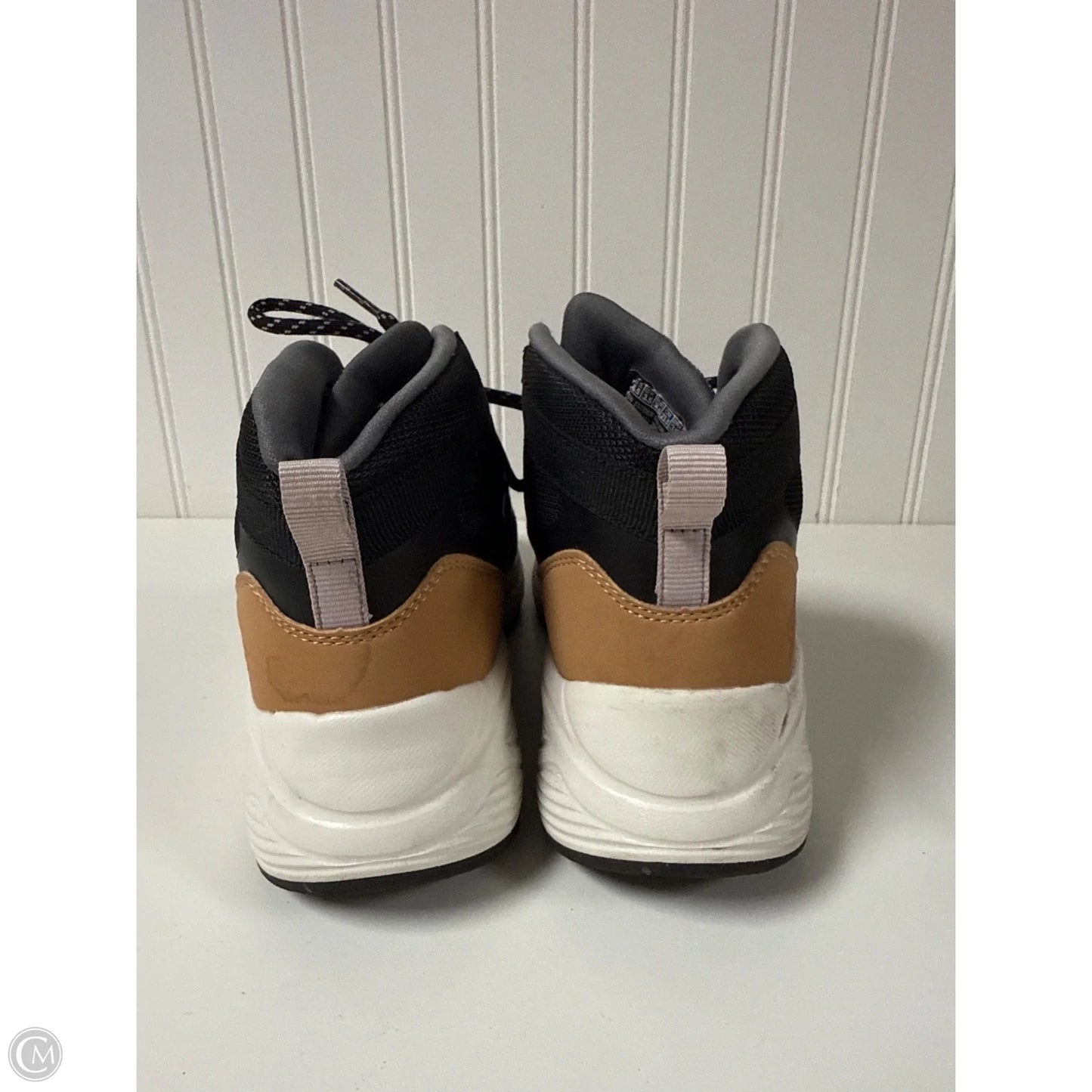 Shoes Sneakers By Skechers In Black & Brown, Size: 6.5
