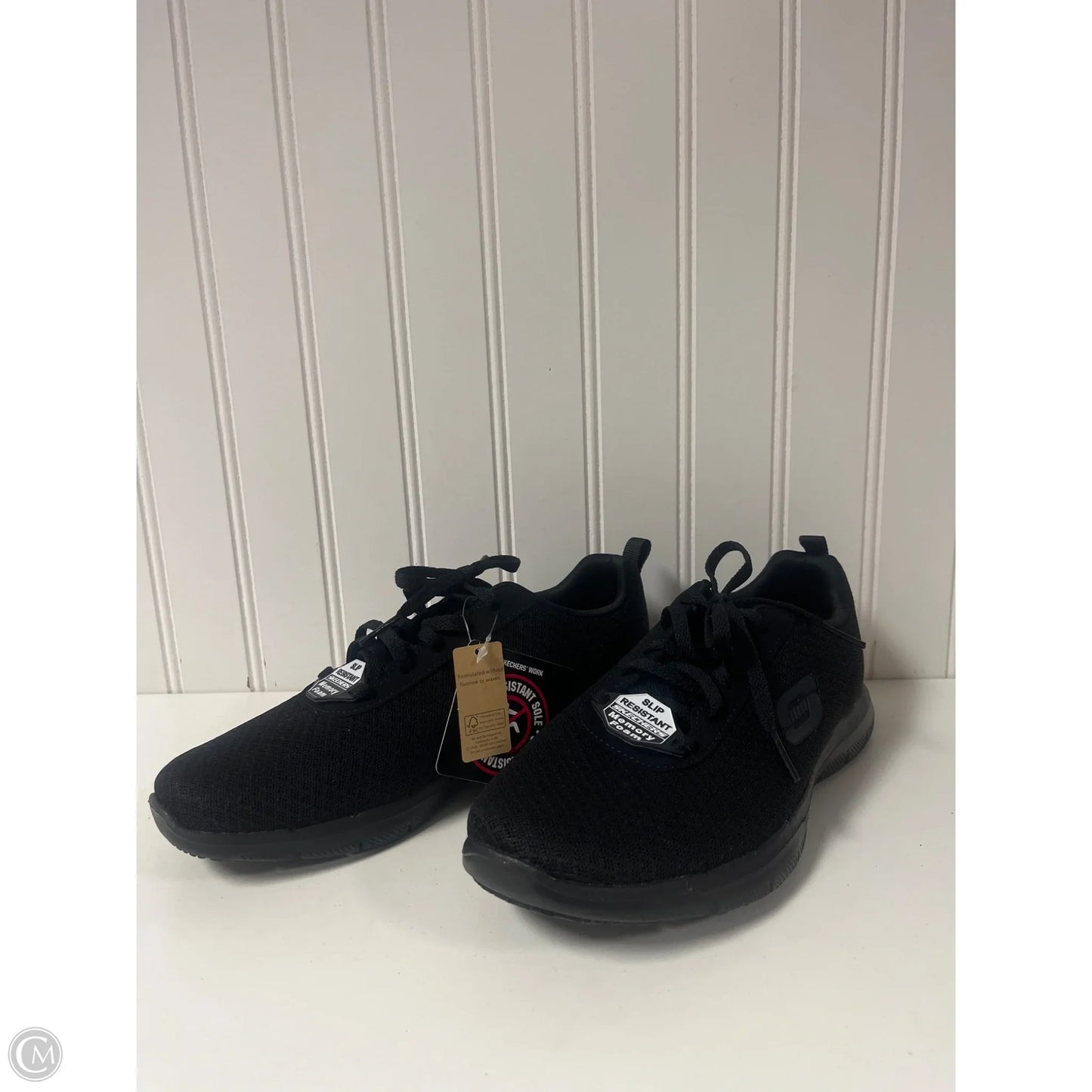 Shoes Sneakers By Skechers In Black, Size: 6.5