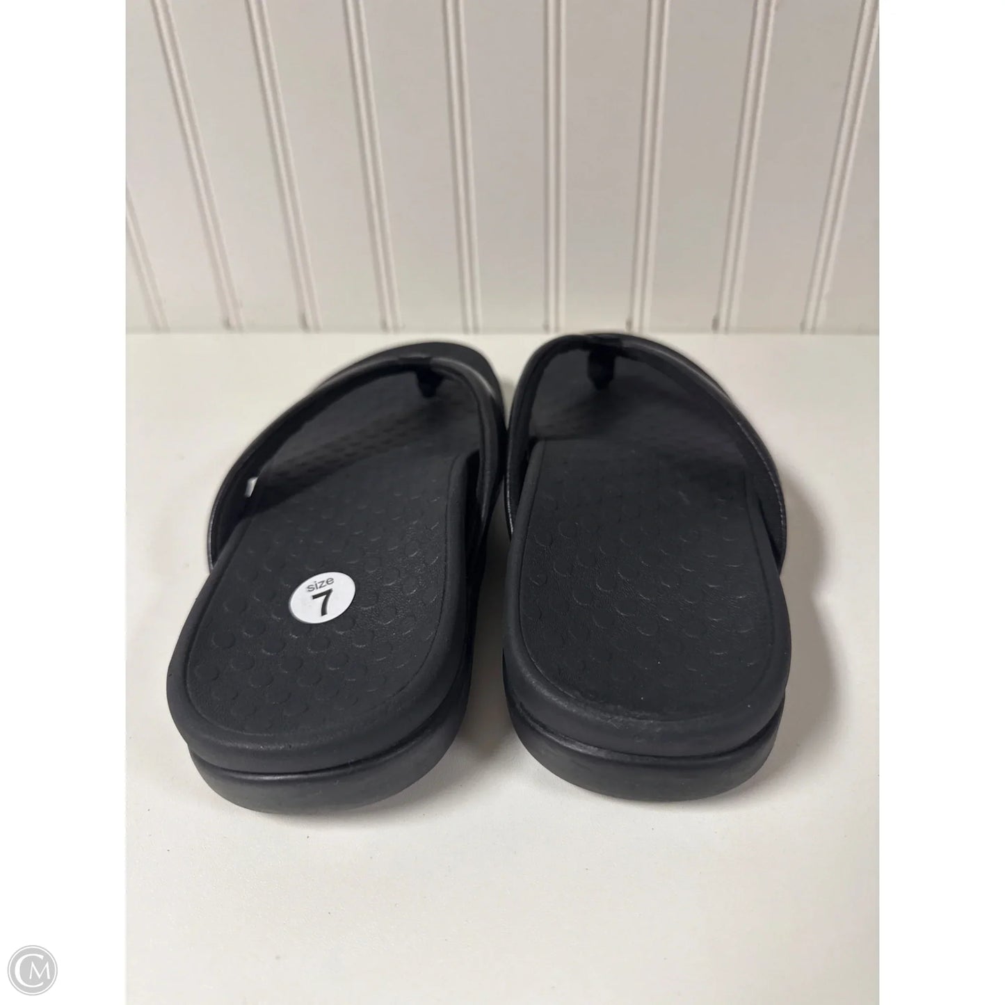 Sandals Flip Flops By Vionic In Black, Size: 7