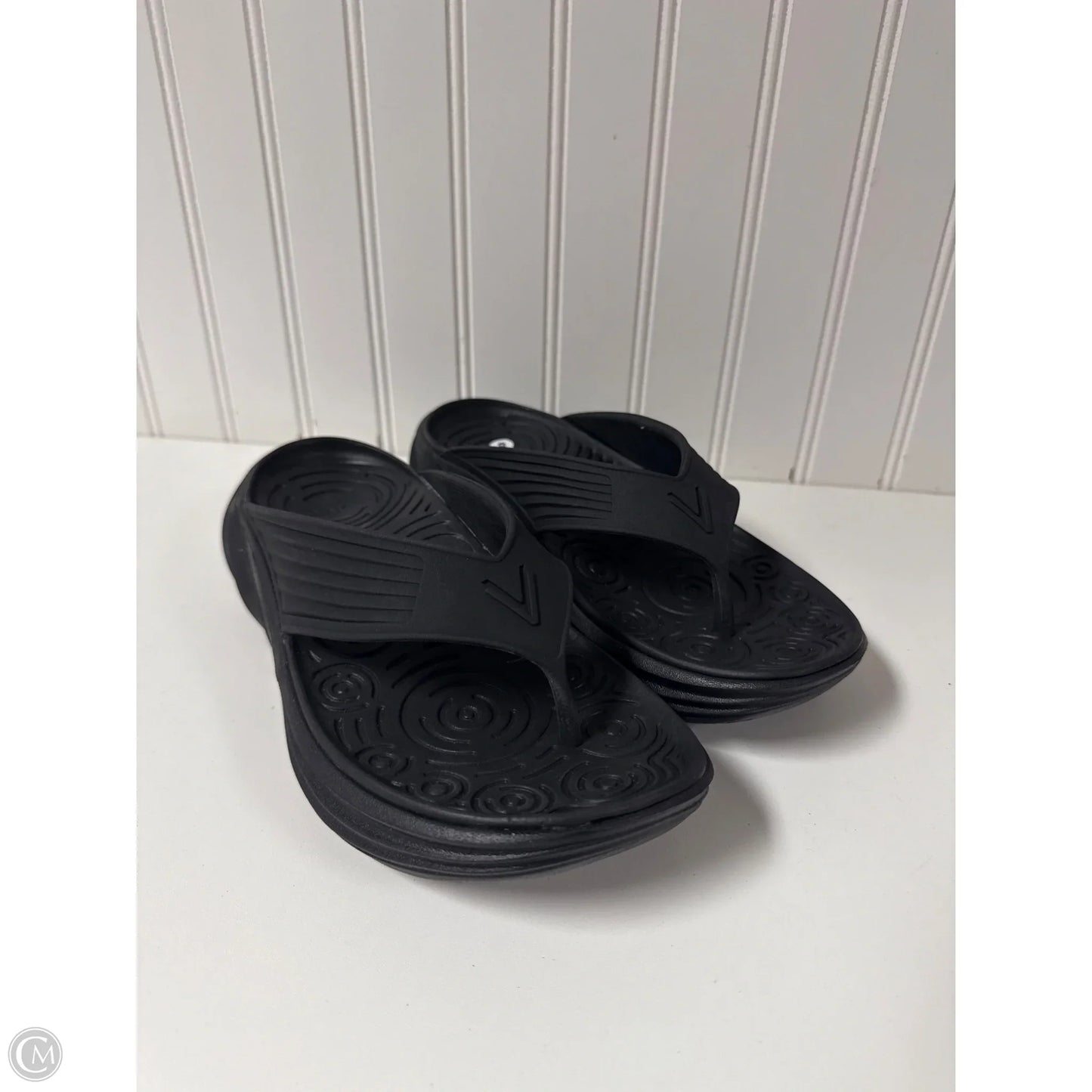 Sandals Flip Flops By Vionic In Black, Size: 7