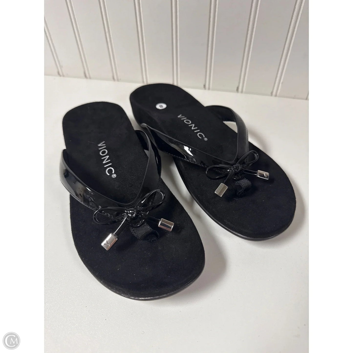 Sandals Flip Flops By Vionic In Black, Size: 8