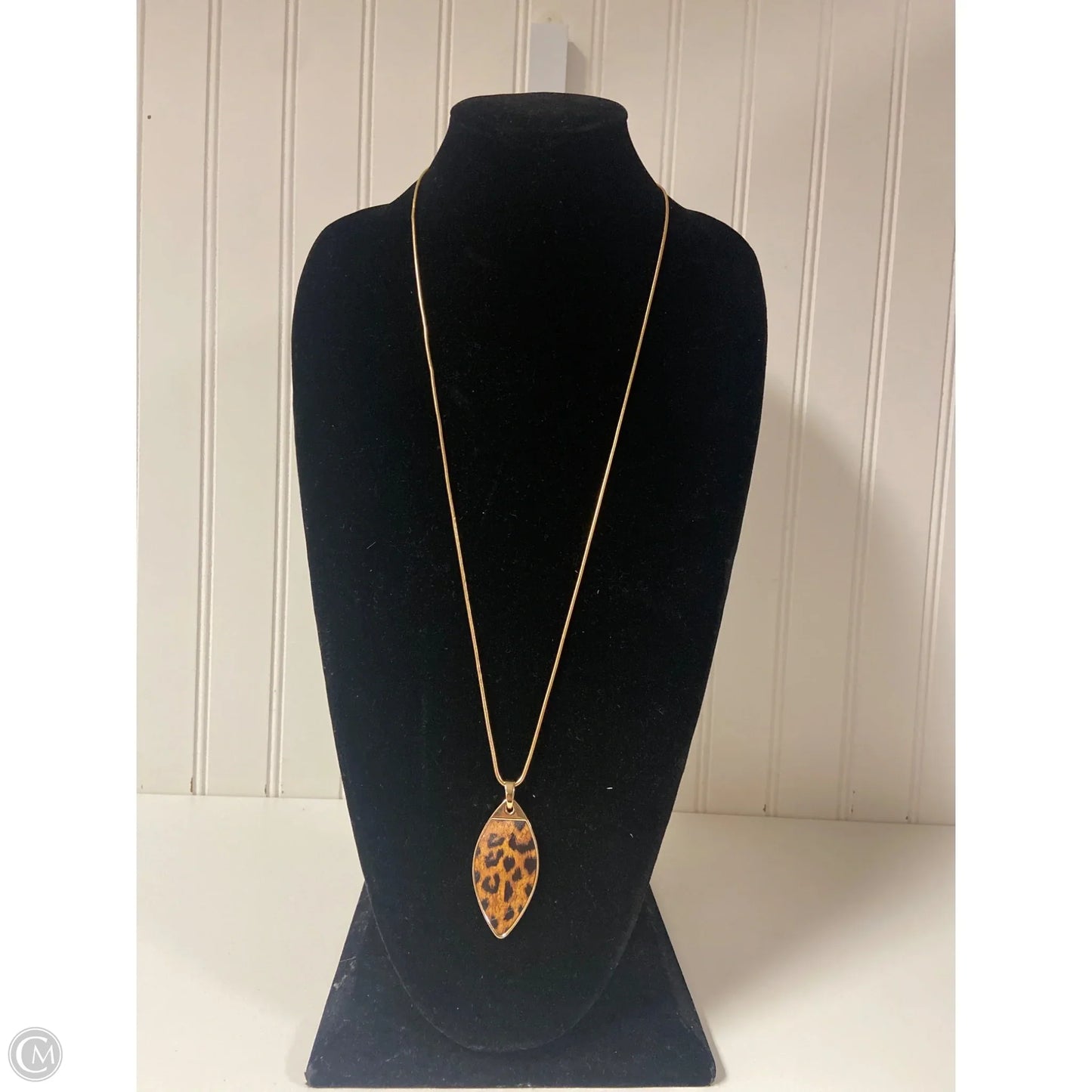 Necklace Pendant By Nine West, Size: 1