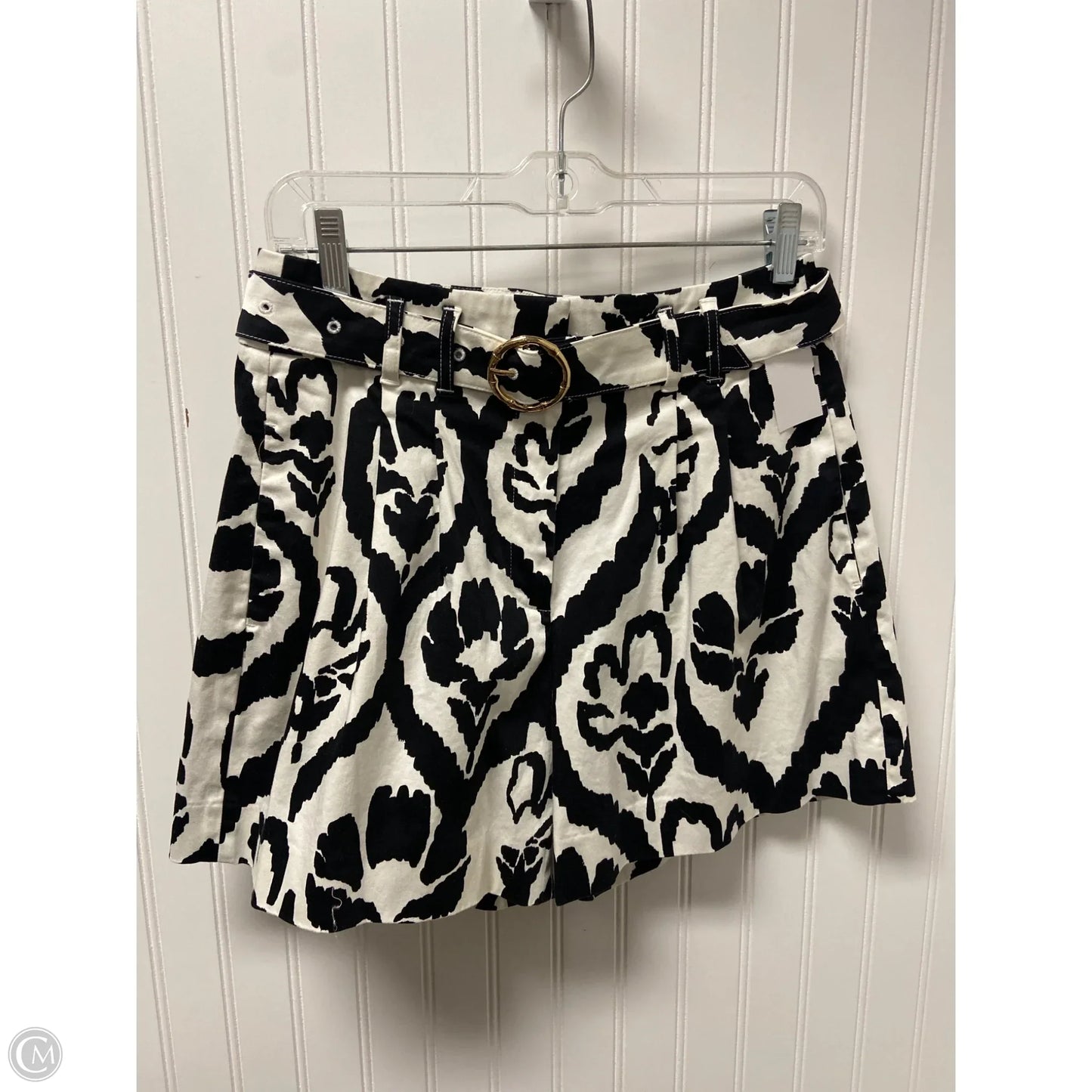 Shorts By White House Black Market In Black & White, Size: 4