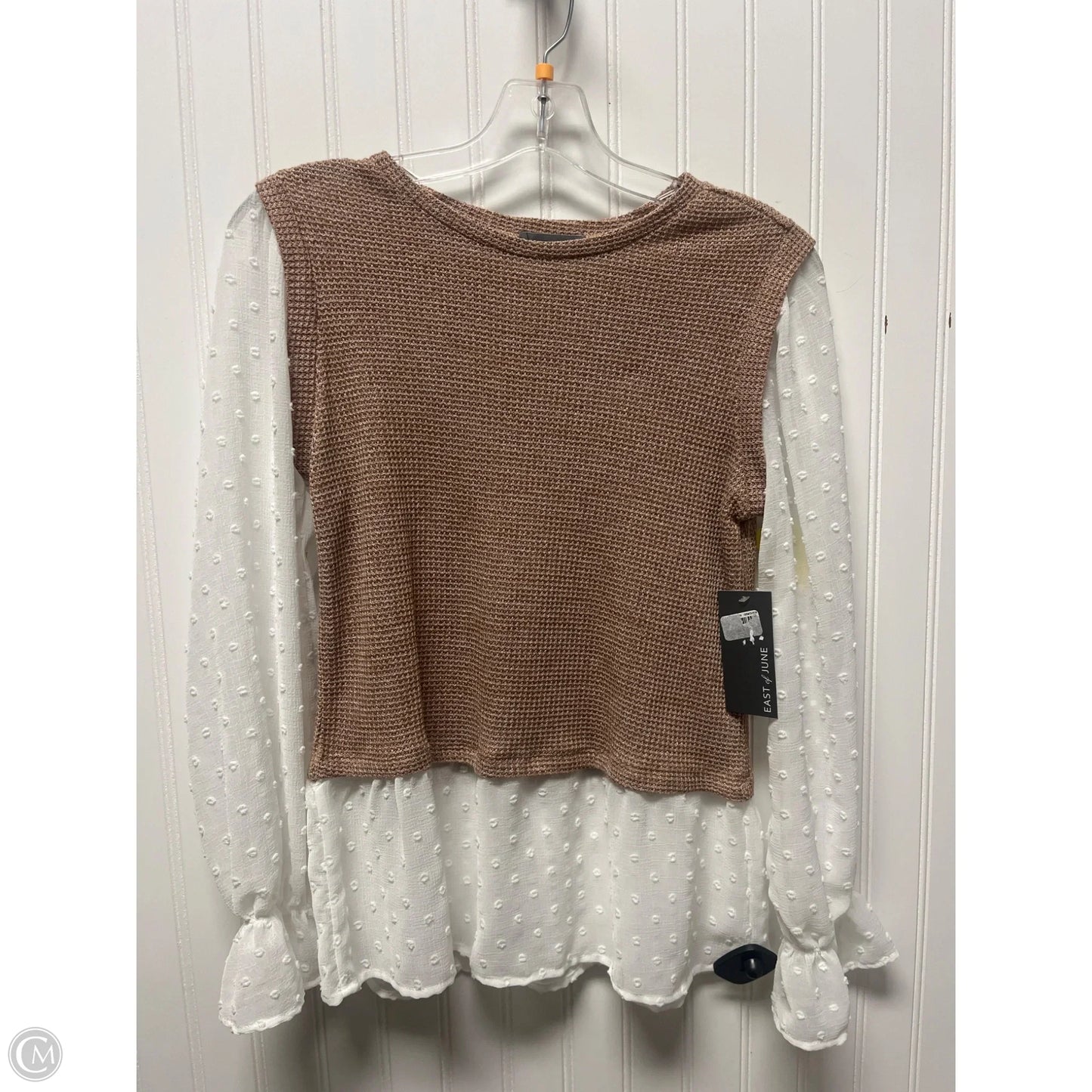 Top Long Sleeve By Clothes Mentor In Tan & White, Size: S