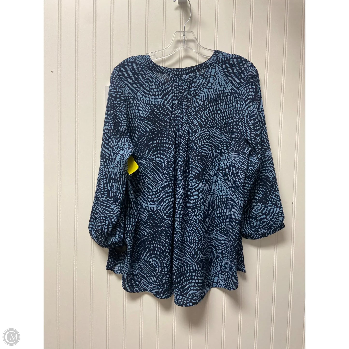 Top Long Sleeve By Not Your Daughters Jeans In Blue, Size: M