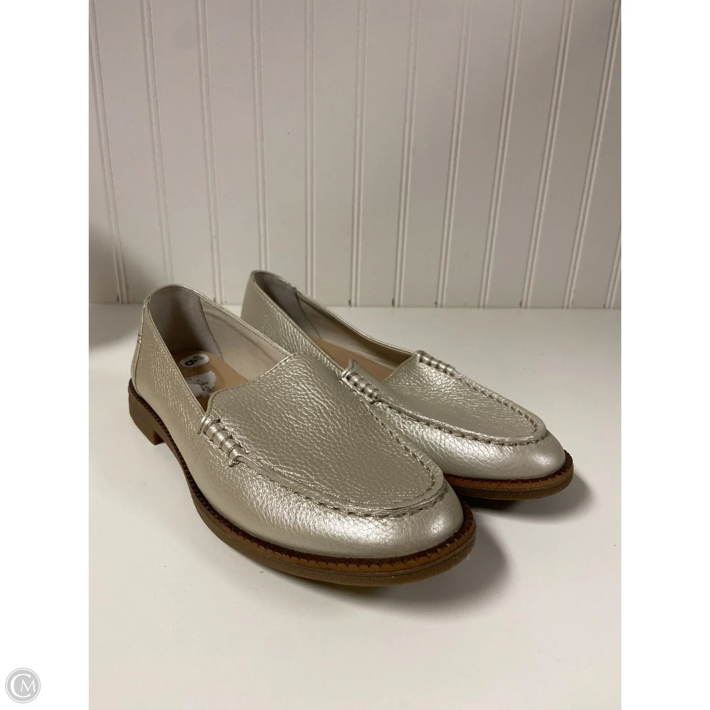 Shoes Flats By Sperry In Gold & Silver, Size: 8