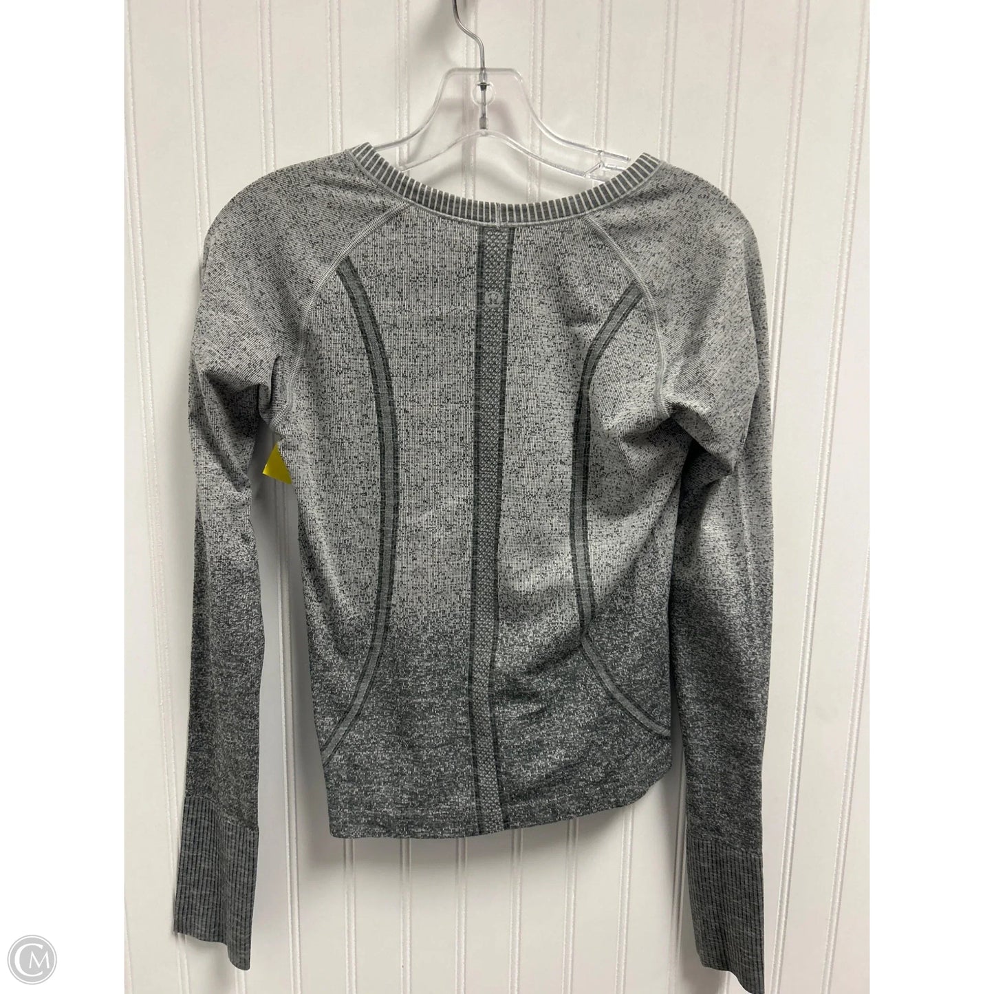 Athletic Top Long Sleeve Crewneck By Lululemon In Grey, Size: S