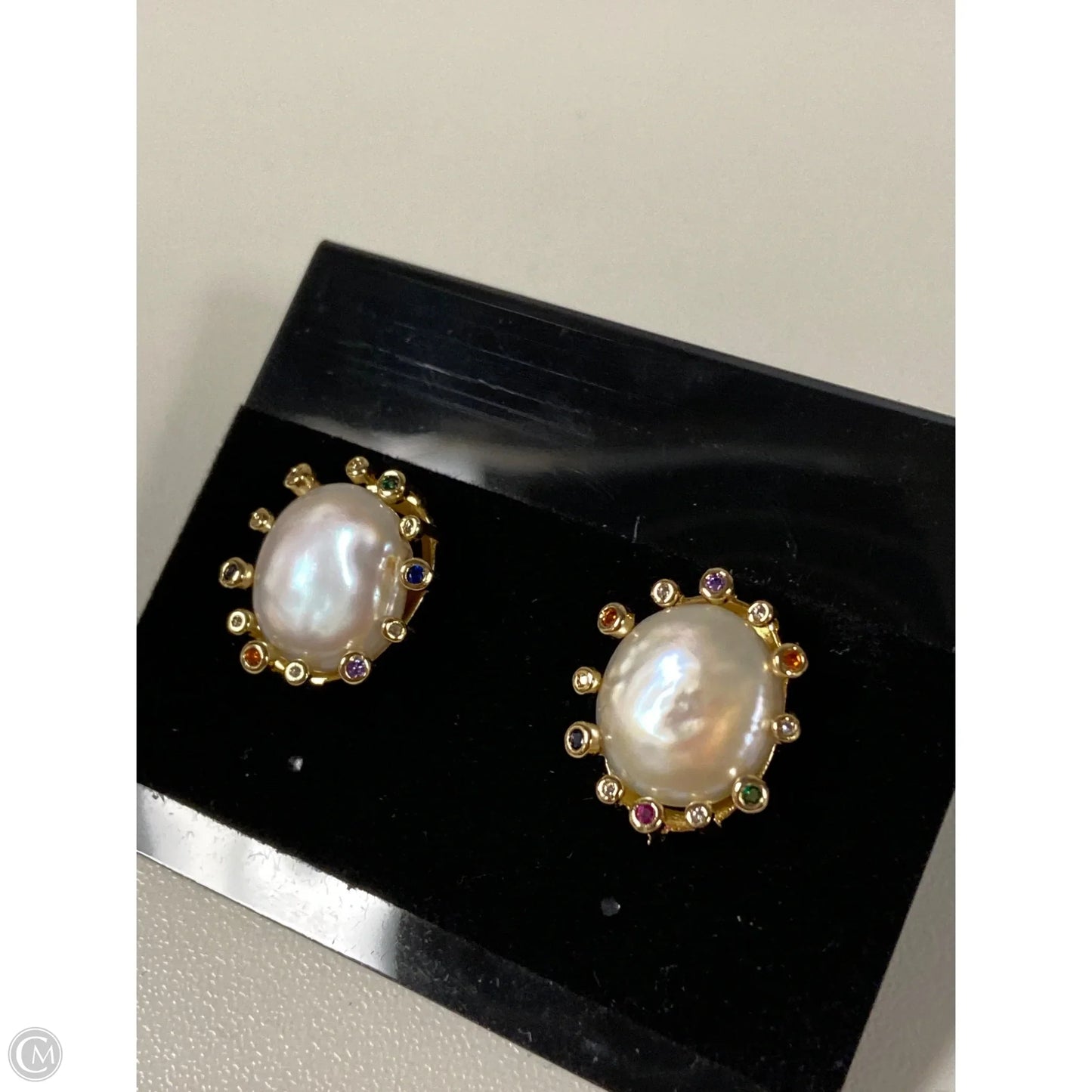 Earrings Stud By Clothes Mentor, Size: 1