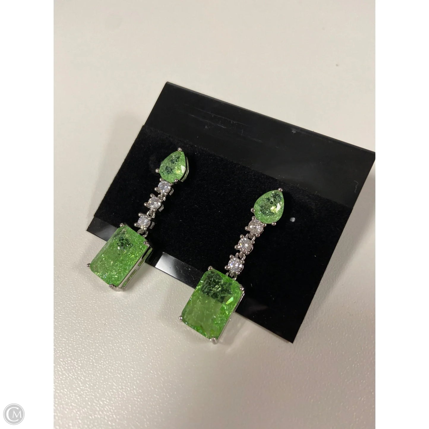 Earrings Dangle/drop By Clothes Mentor