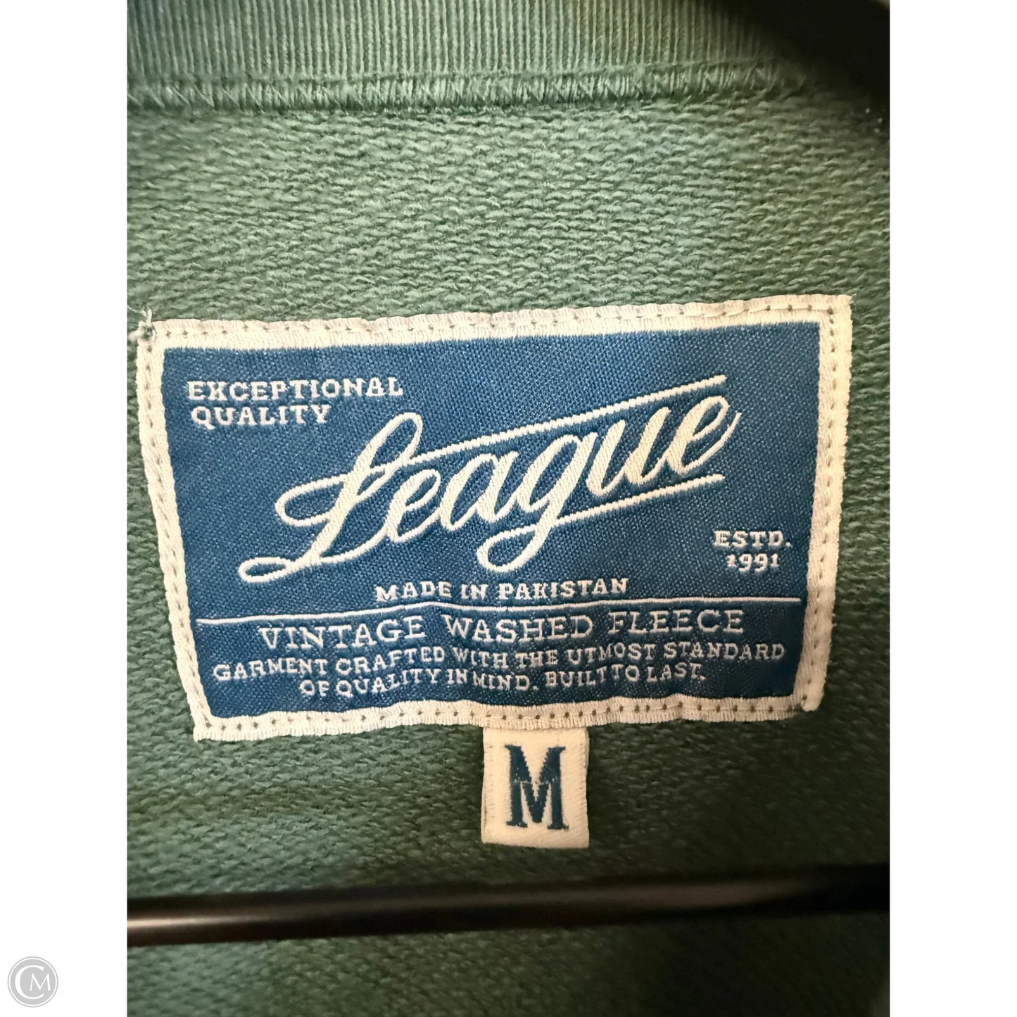Sweatshirt Crewneck By Clothes Mentor In Green, Size: M