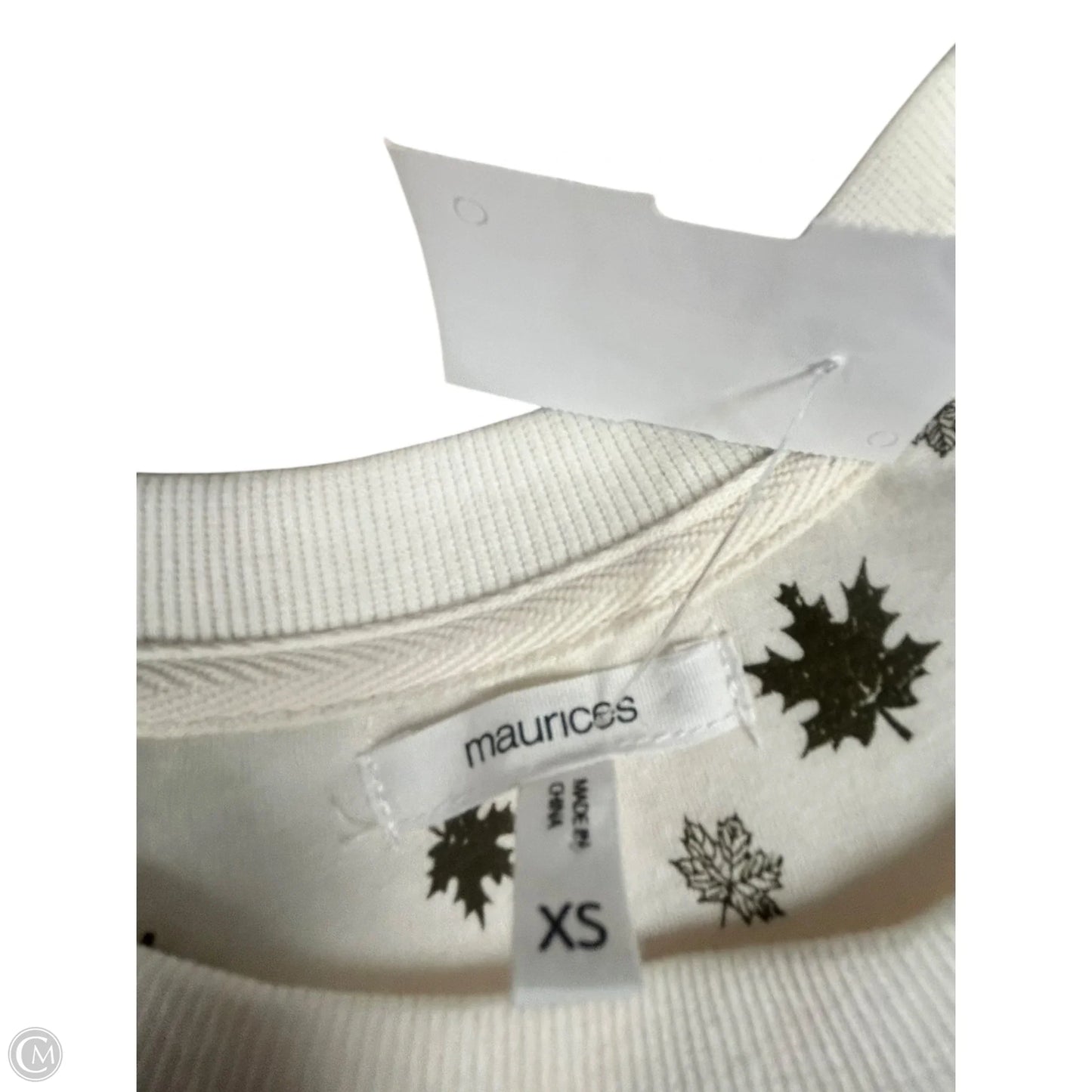 Sweatshirt Crewneck By Maurices In Cream, Size: Xs